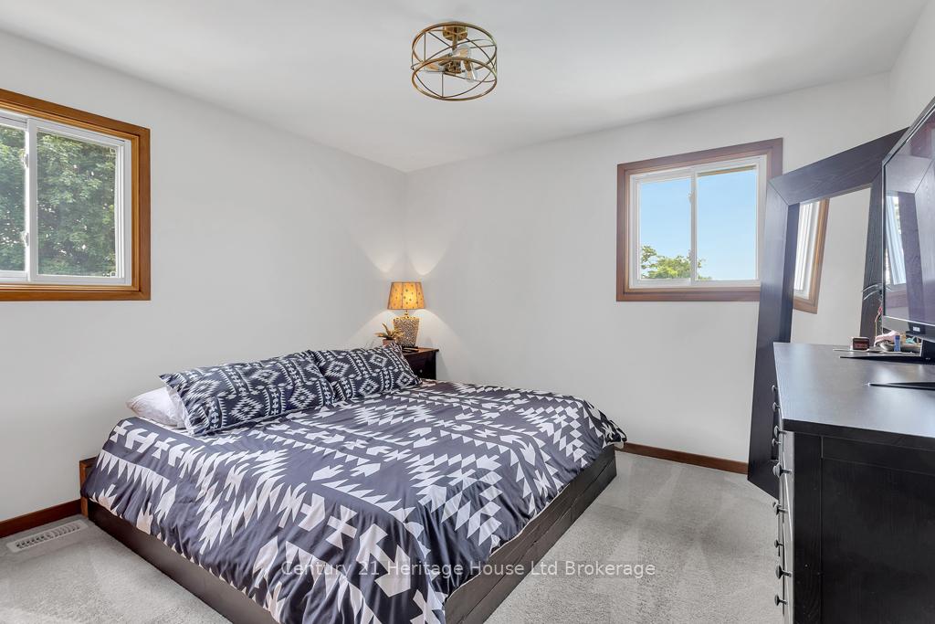 Photo 17 of 686 Goshen Road, Norfolk, Rural Middleton — HOMEH