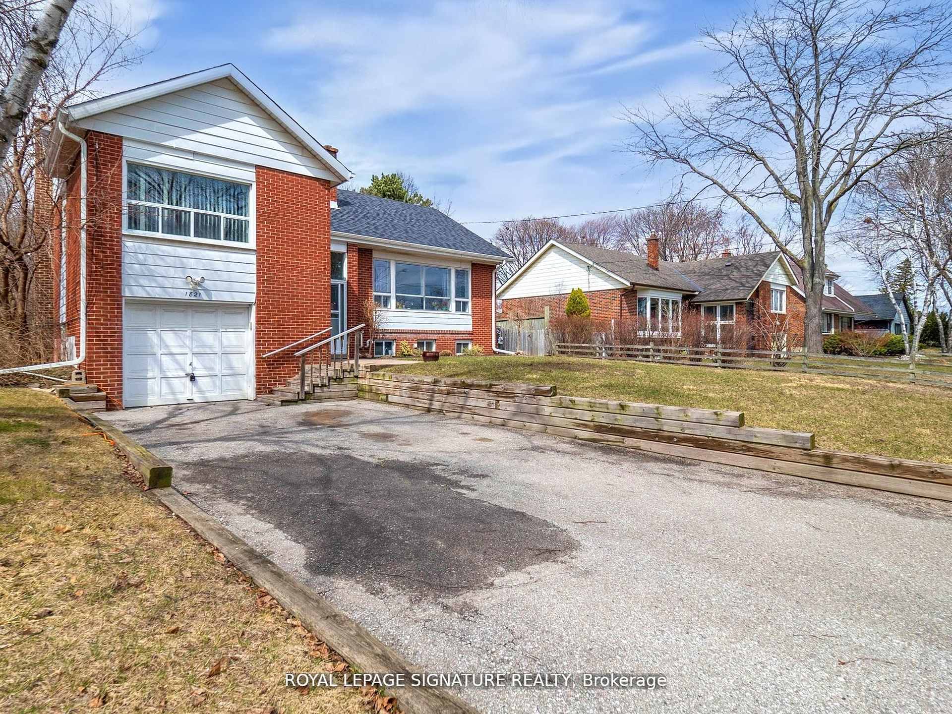 Front of 1821 Christopher Road