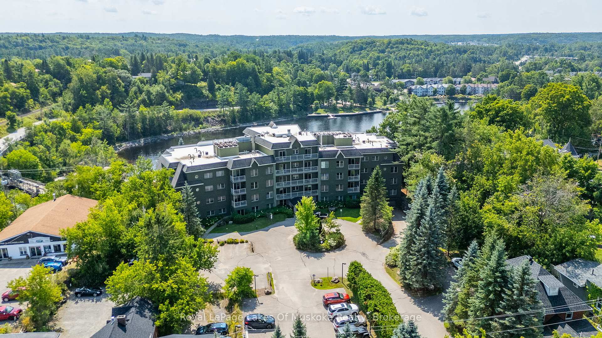 Photo 1 of Unit 308, 24 Ontario Street, Bracebridge, Macaulay — HOMEH
