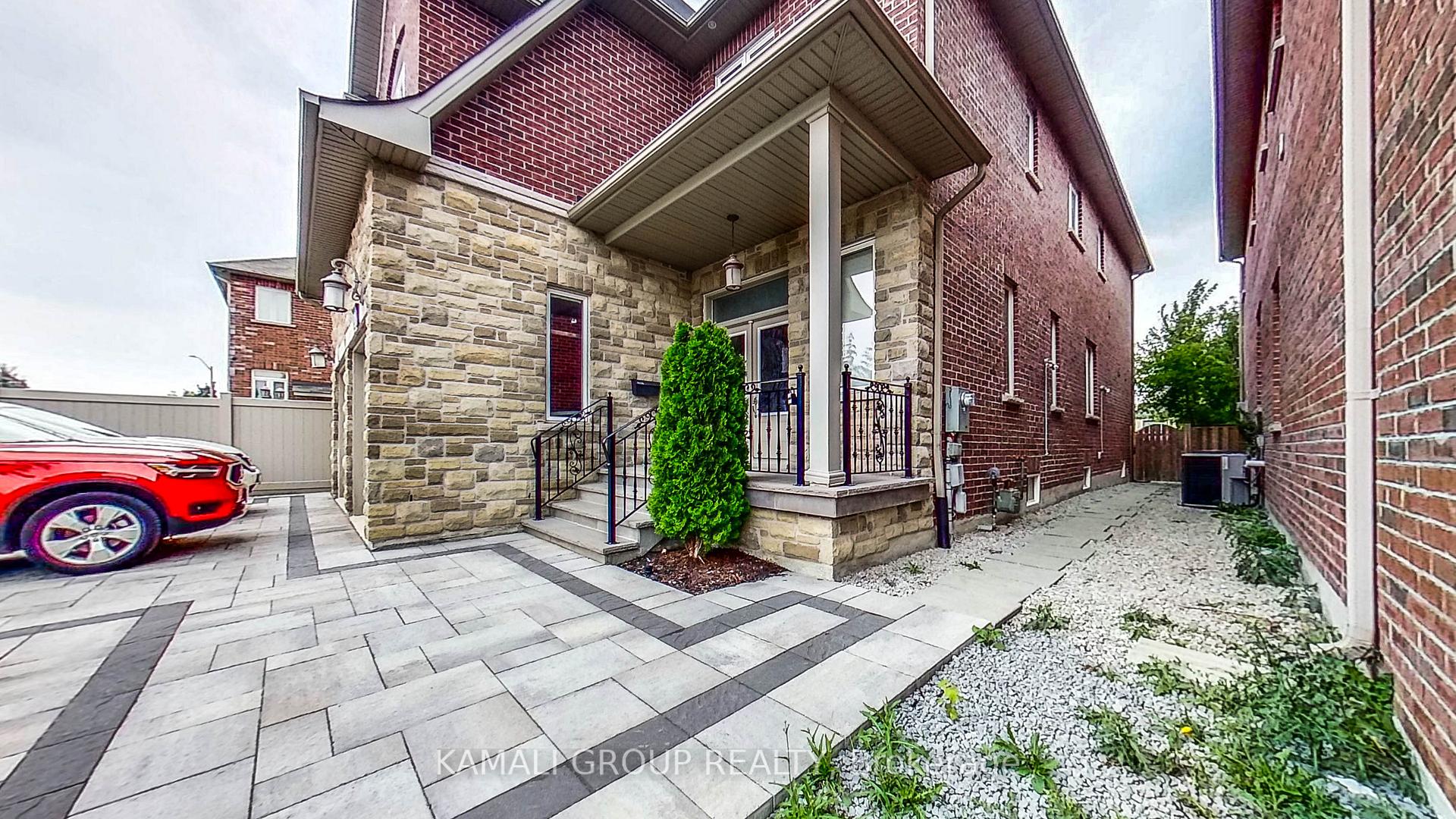 Photo 12 of Unit BSMT #2, 156 Townsgate Drive, Vaughan, Crestwood-Springfarm-Yorkhill — HOMEH
