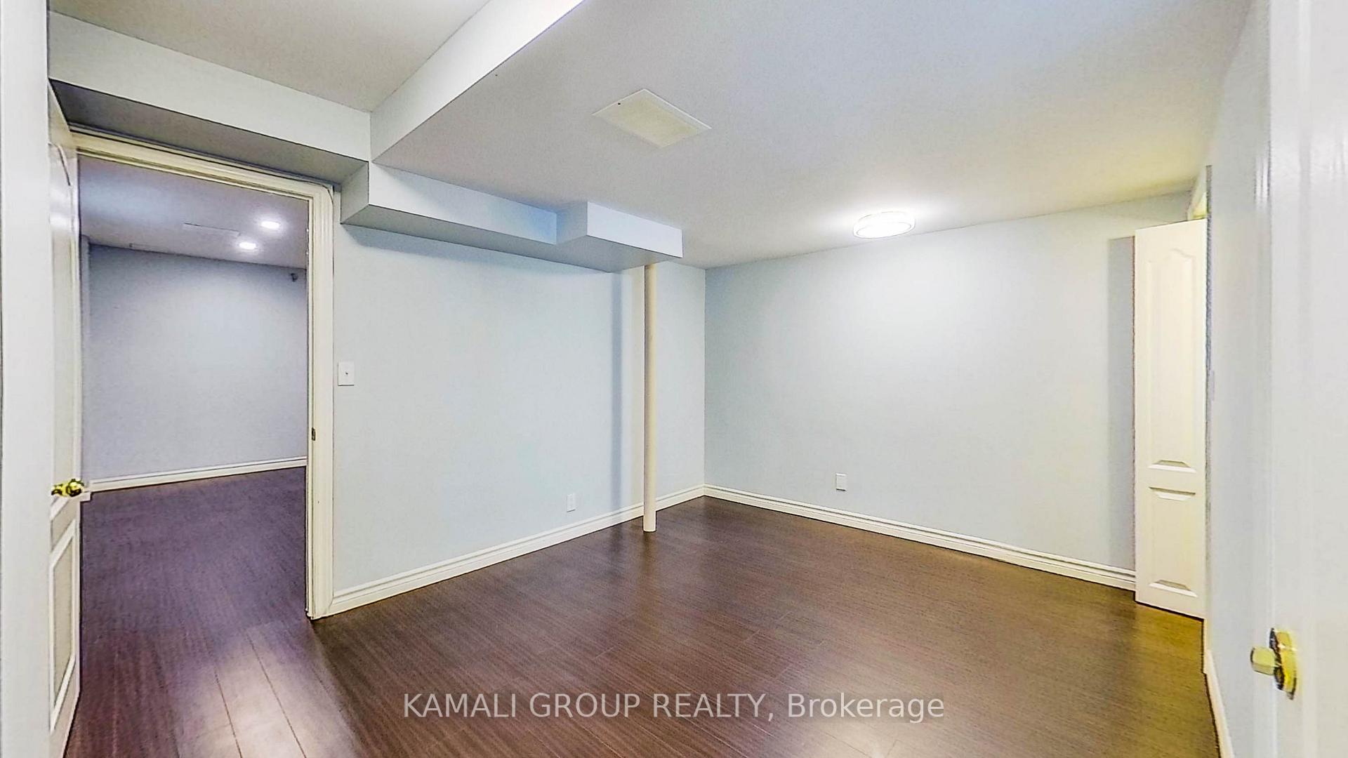 Photo 10 of Unit BSMT #2, 156 Townsgate Drive, Vaughan, Crestwood-Springfarm-Yorkhill — HOMEH