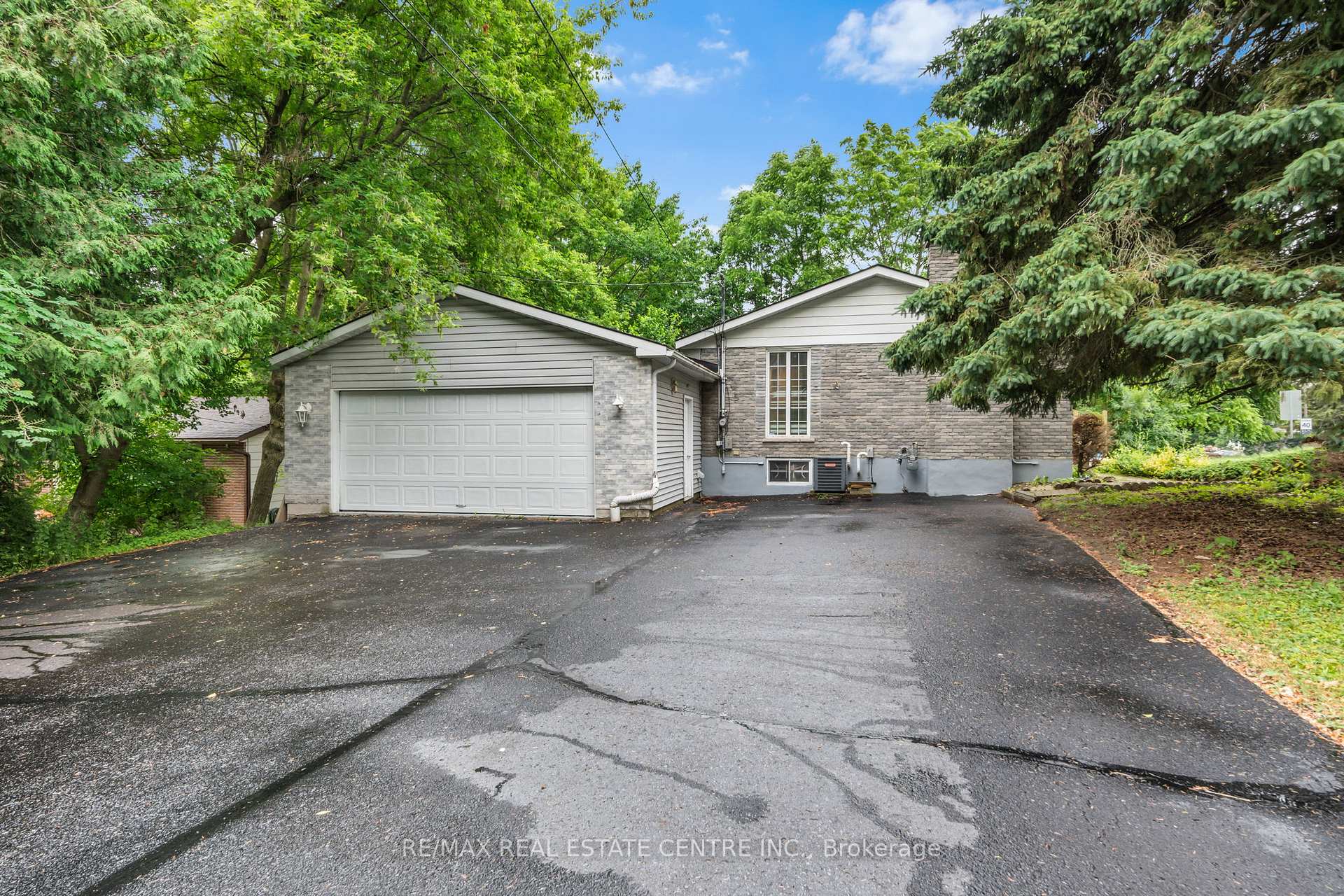 Front of 687 High Gate Park Drive