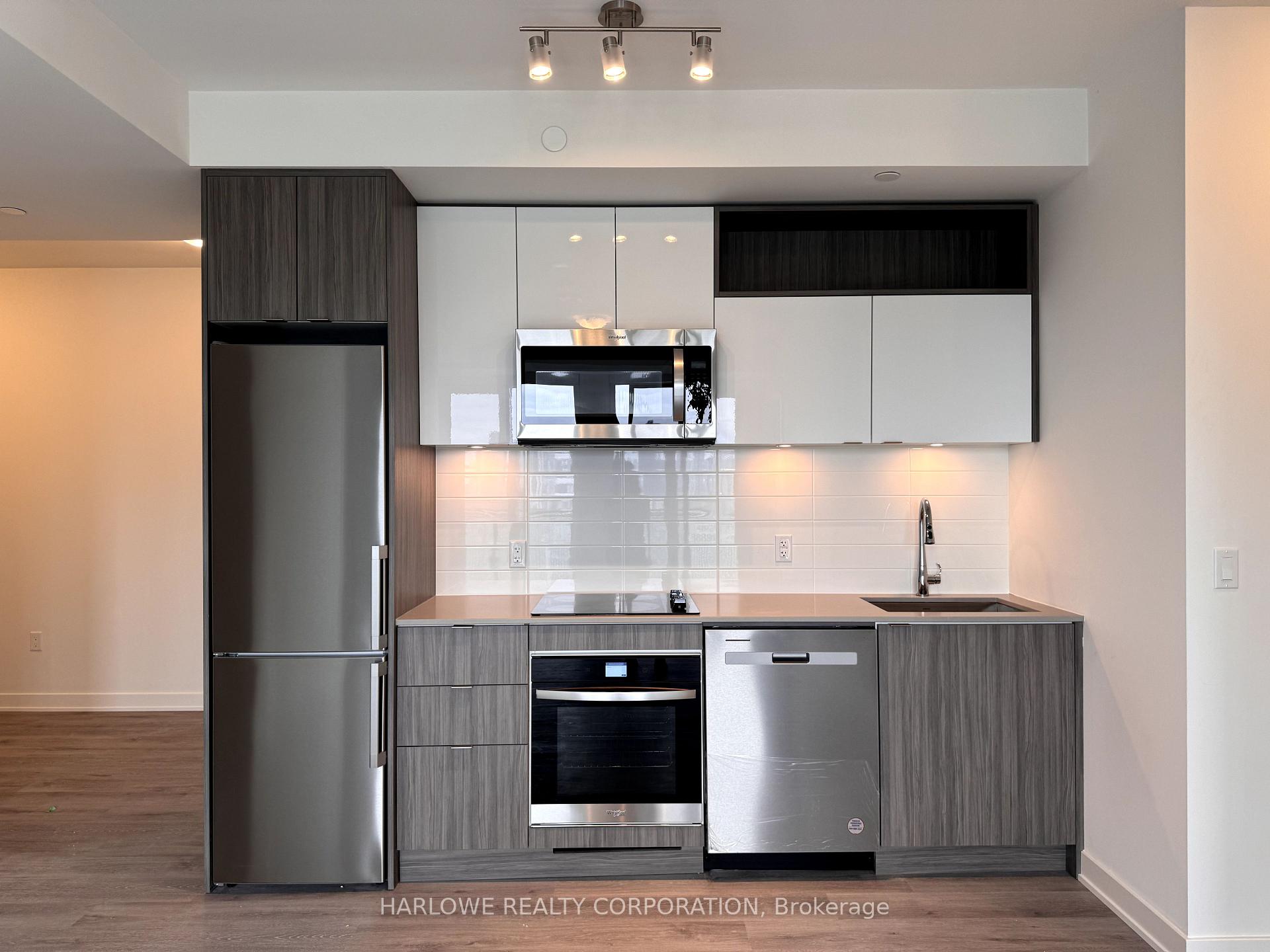 Photo 4 of Unit 2501 E, 70 Princess Street E, Toronto, Waterfront Communities — HOMEH