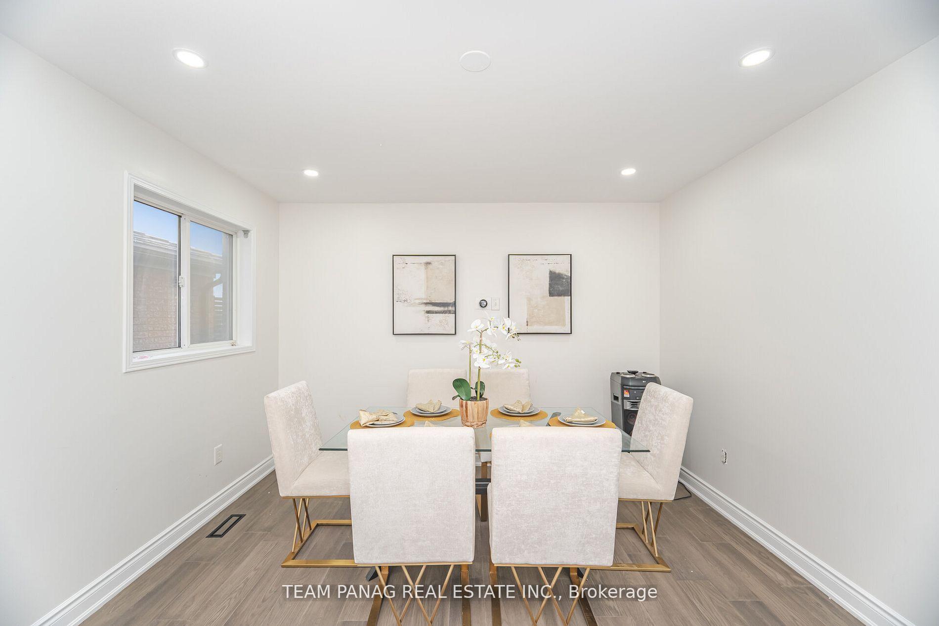 Photo 5 of 84 Porchlight Road, Brampton, Fletcher's Creek Village — HOMEH