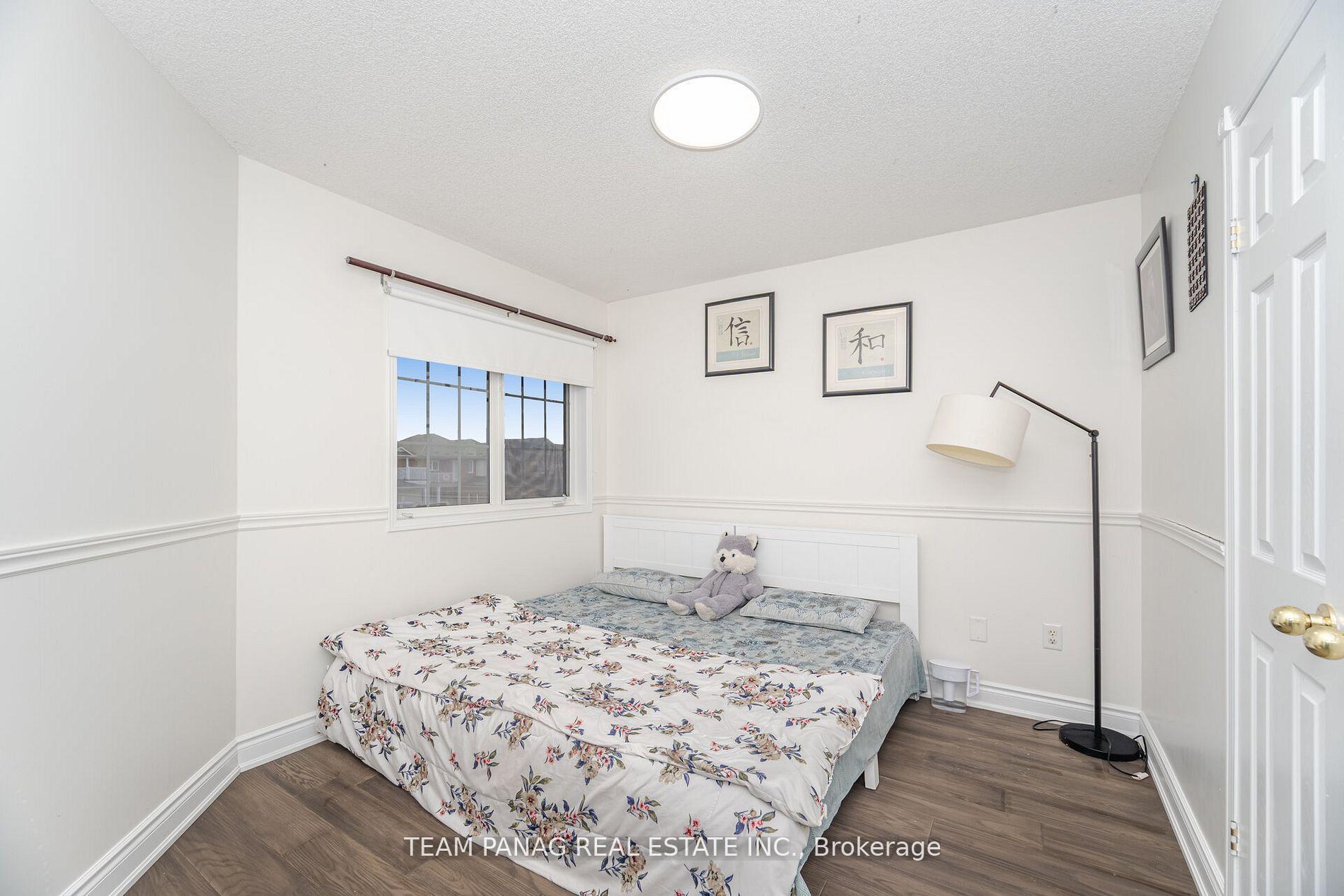 Photo 15 of 84 Porchlight Road, Brampton, Fletcher's Creek Village — HOMEH