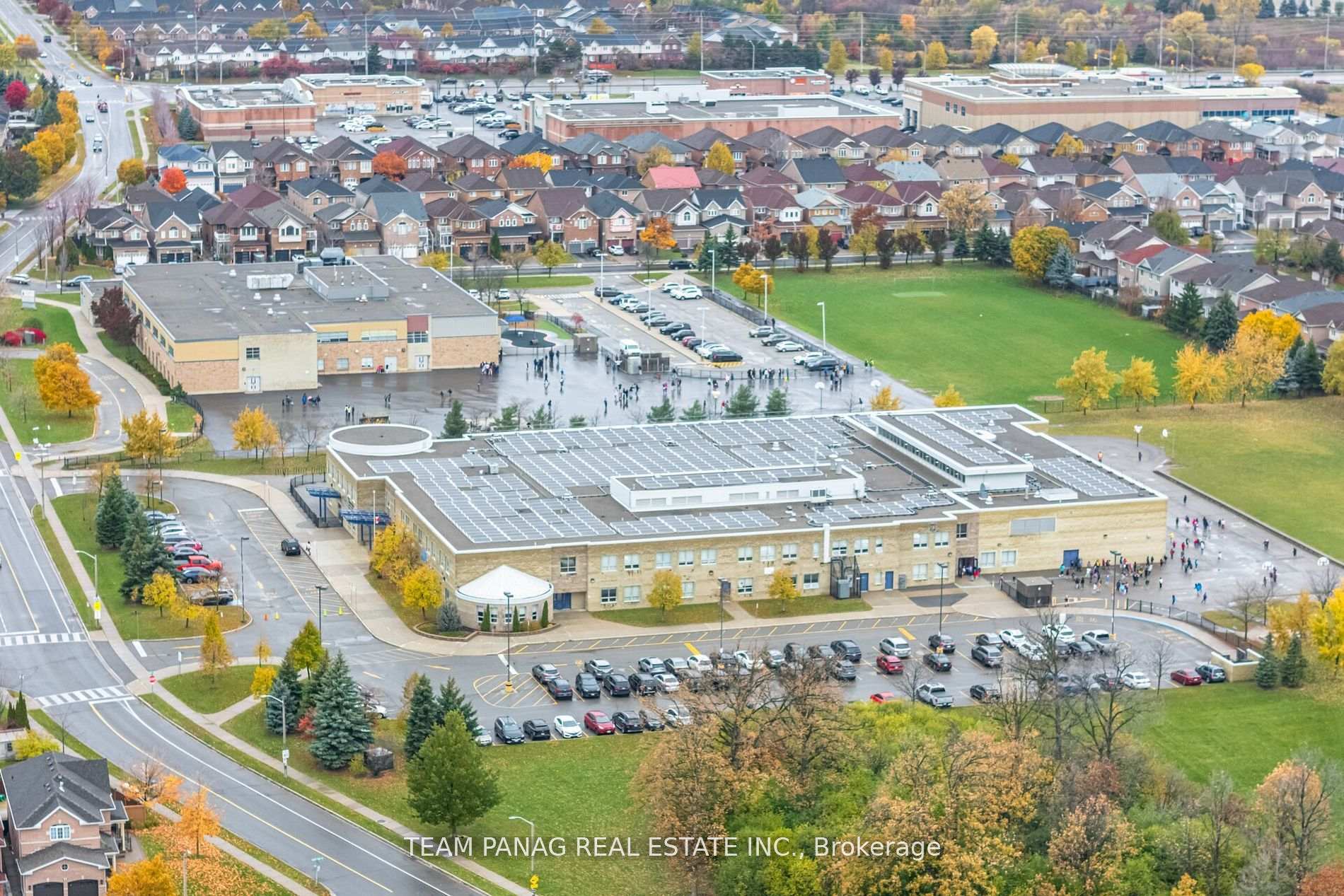 Photo 35 of 84 Porchlight Road, Brampton, Fletcher's Creek Village — HOMEH