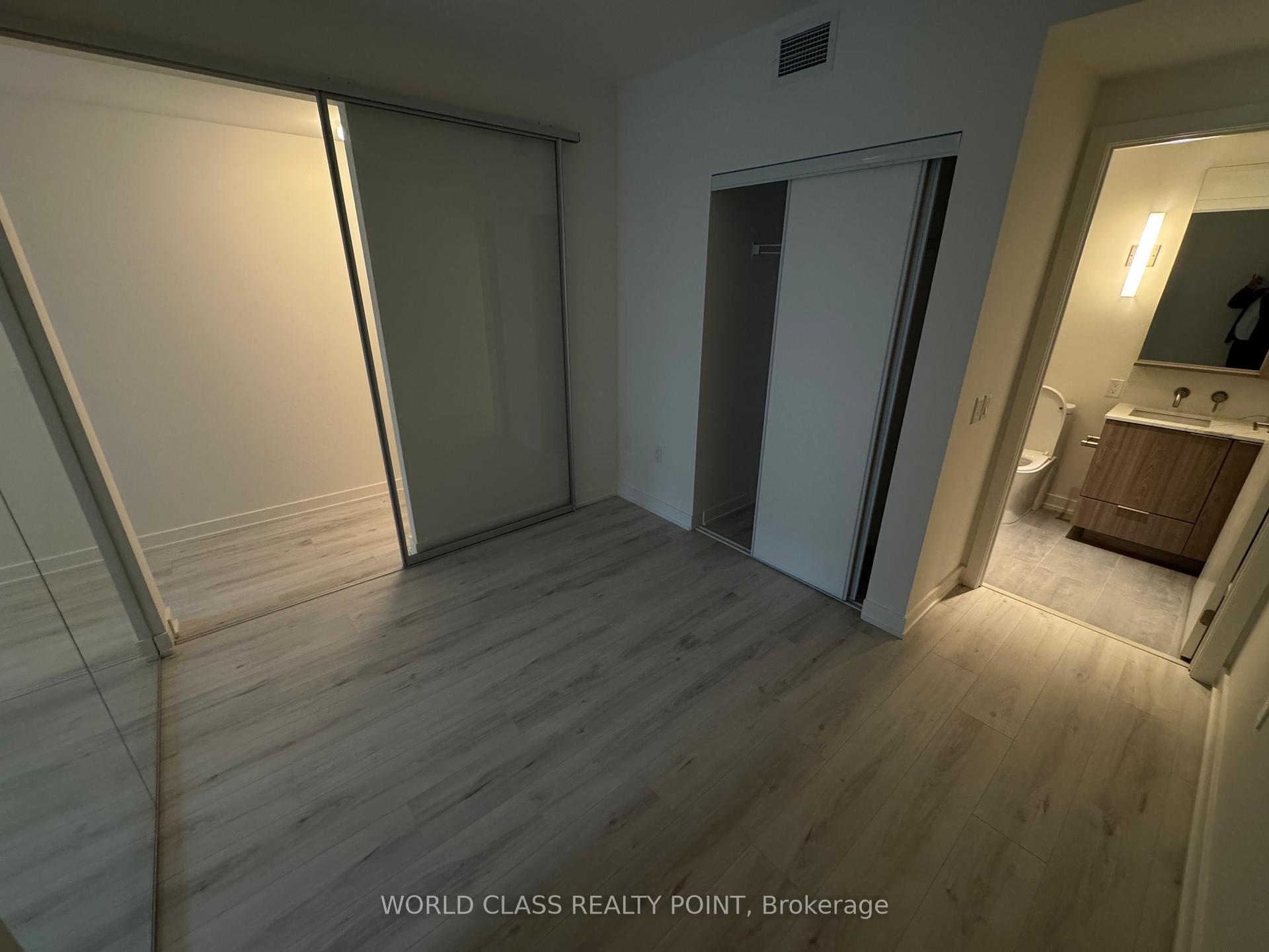 Photo 3 of Unit 313, 120 Broadway Avenue, Toronto, Mount Pleasant West — HOMEH