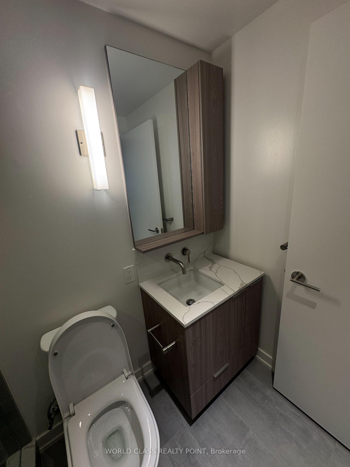Photo 9 of Unit 313, 120 Broadway Avenue, Toronto, Mount Pleasant West — HOMEH