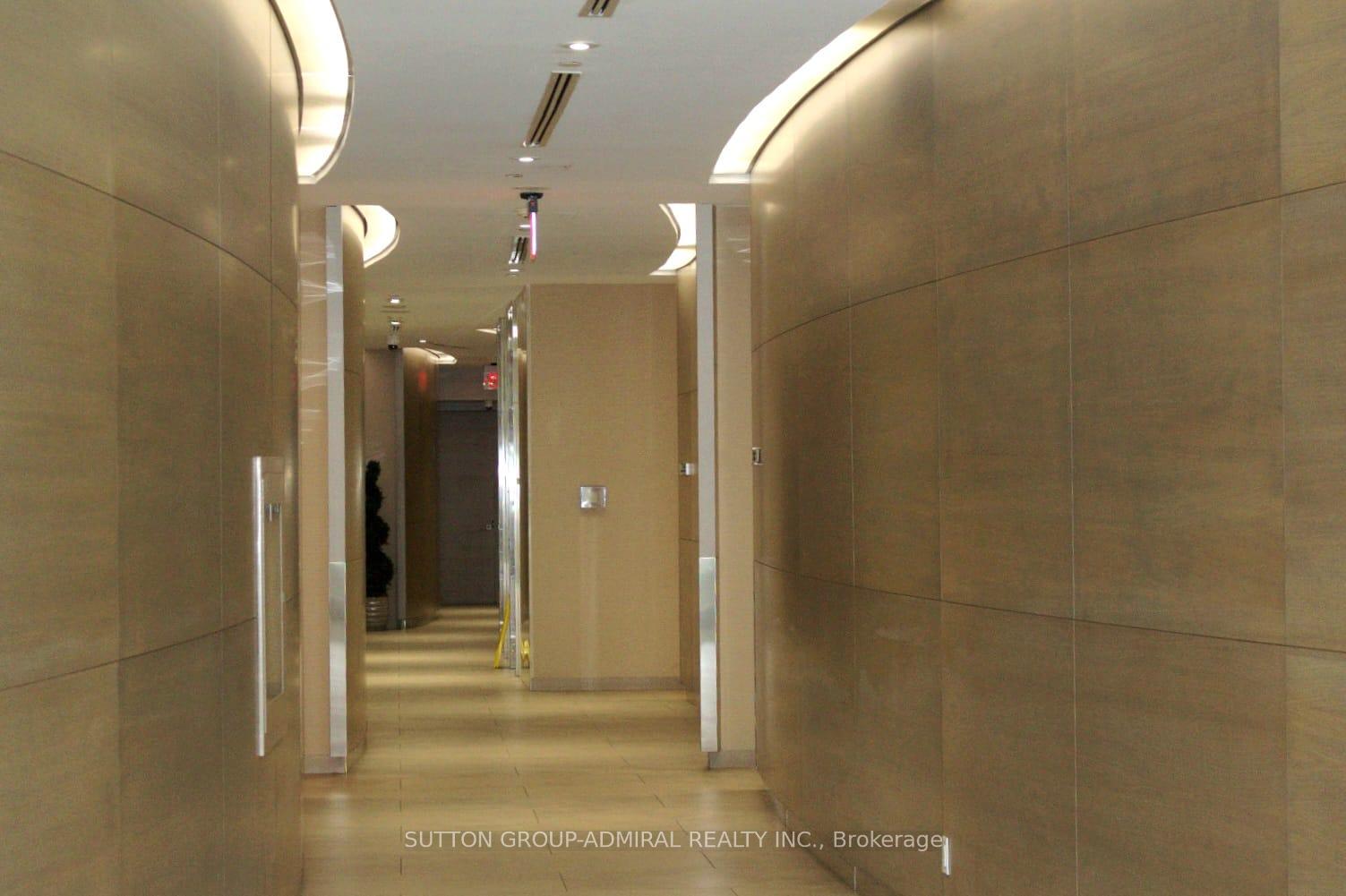 Photo 17 of Unit 512, 70 Roehampton Avenue, Toronto, Mount Pleasant West — HOMEH