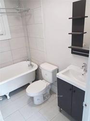 Photo 12 of Unit 5, 3 Connaught Avenue S, Hamilton, Stipley — HOMEH