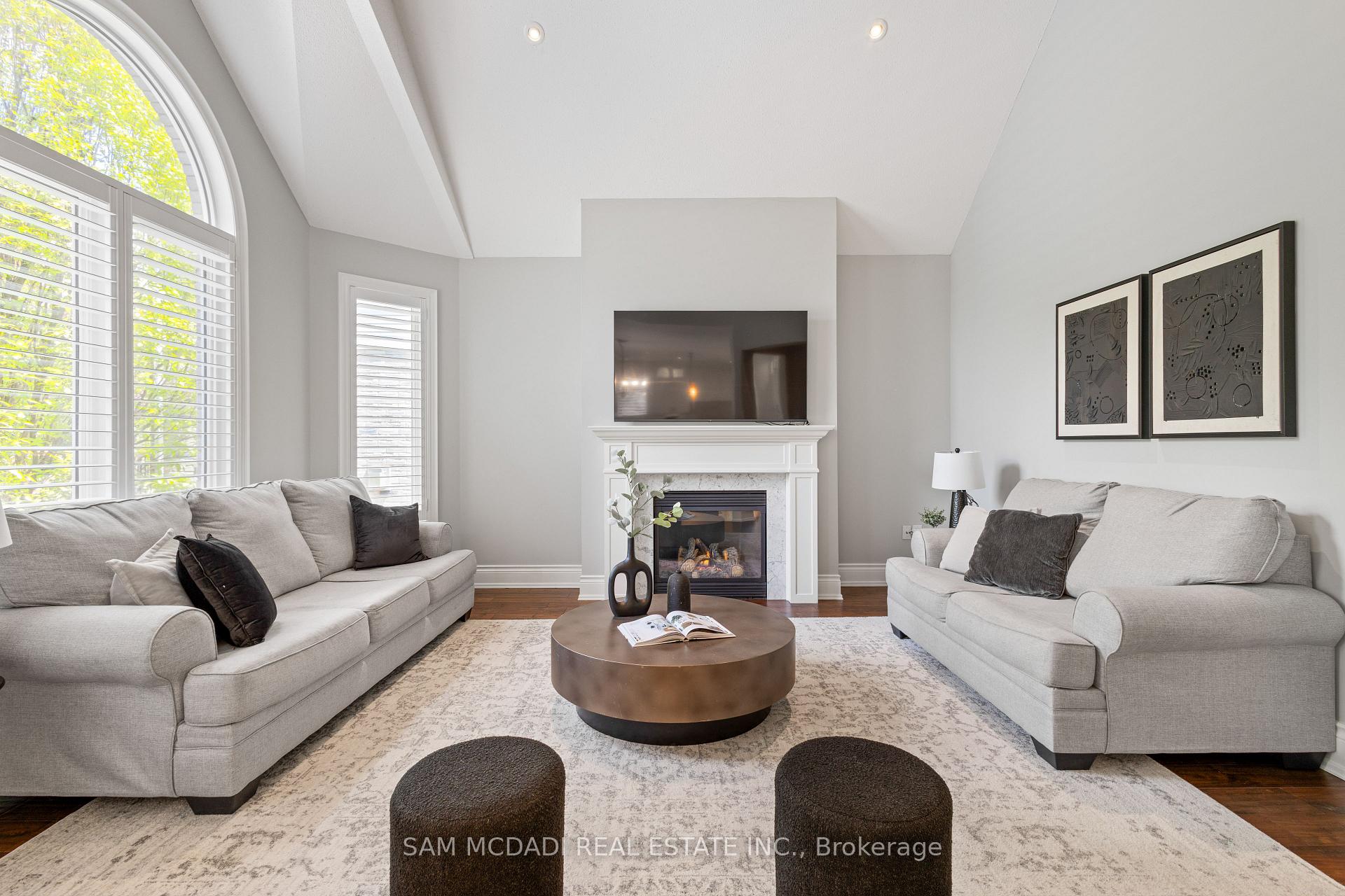 Photo 8 of 4173 Kane Crescent, Burlington, Rose — HOMEH