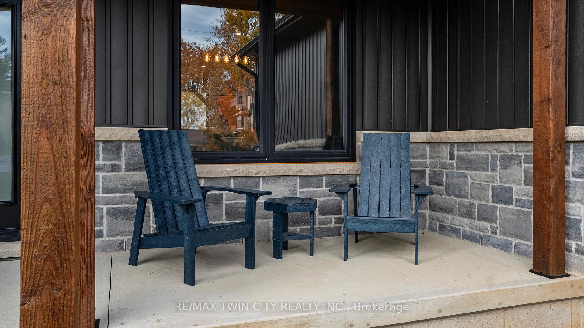 Photo 3 of 367 Maple Avenue S, Brant, Burford — HOMEH