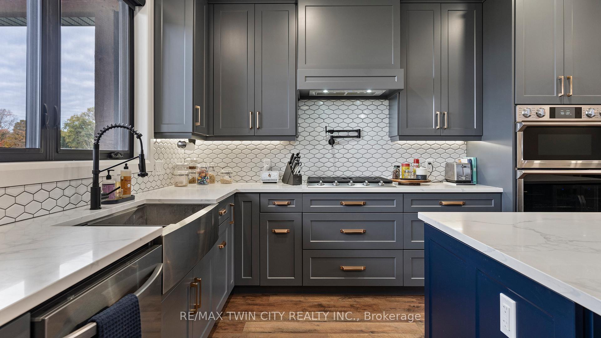 Photo 11 of 367 Maple Avenue S, Brant, Burford — HOMEH