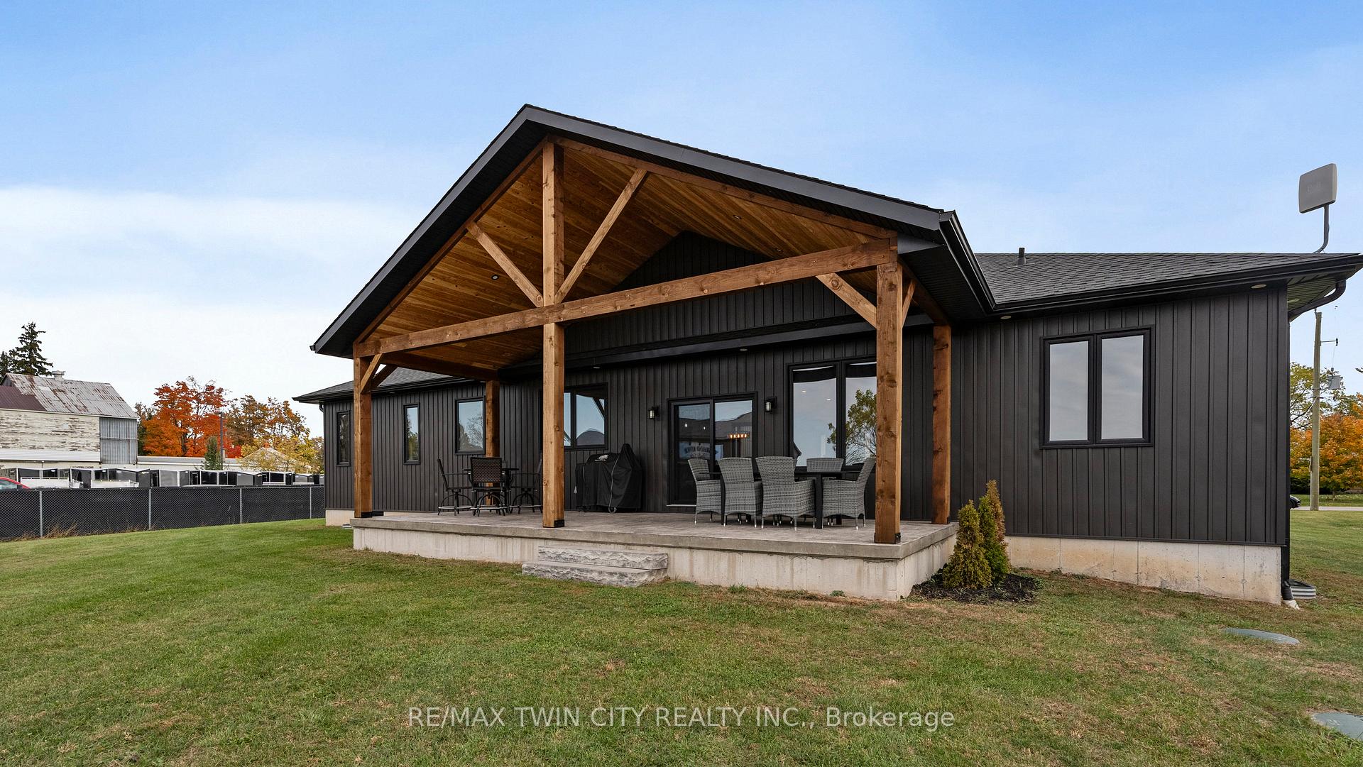 Photo 29 of 367 Maple Avenue S, Brant, Burford — HOMEH