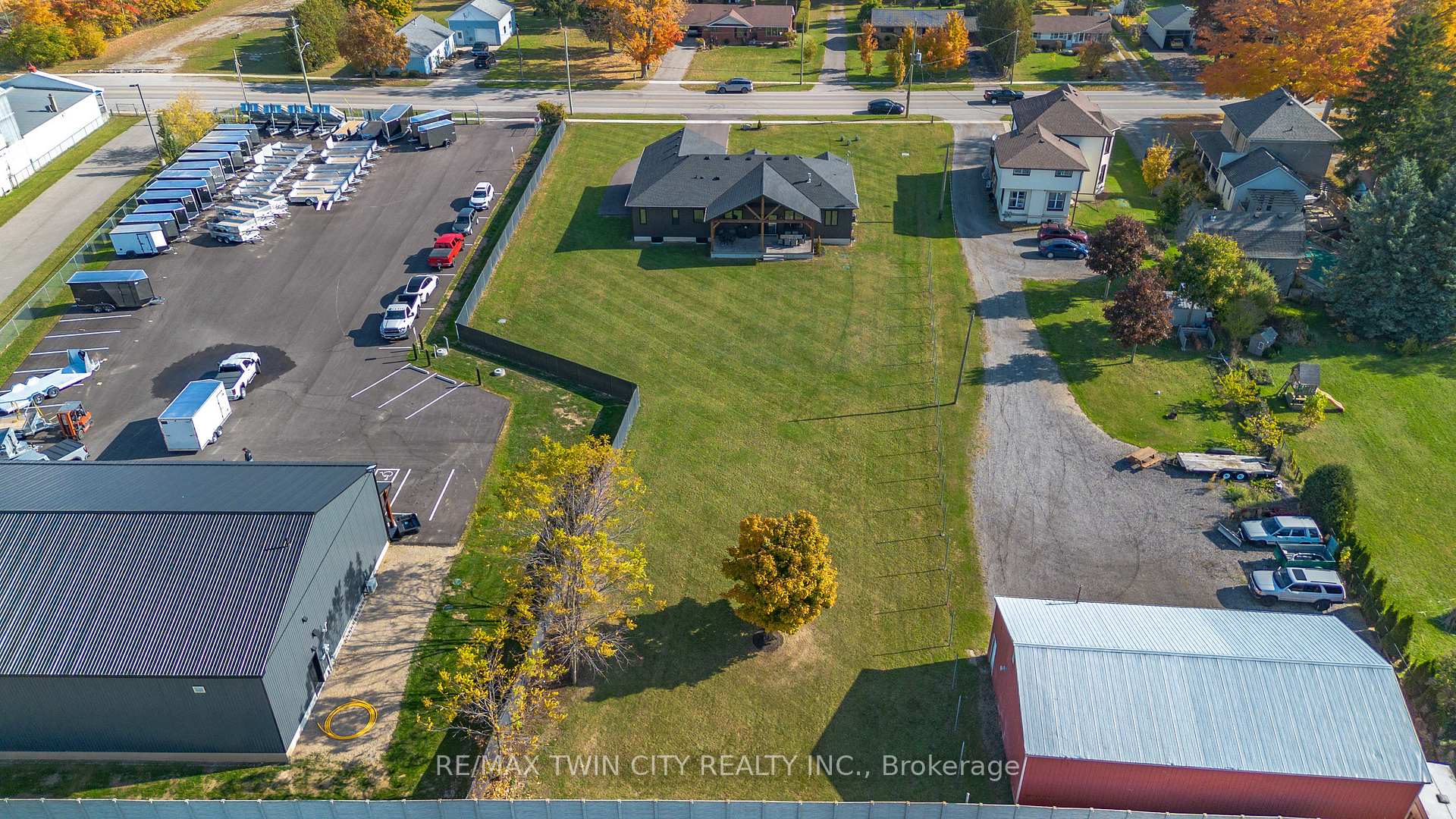 Photo 35 of 367 Maple Avenue S, Brant, Burford — HOMEH