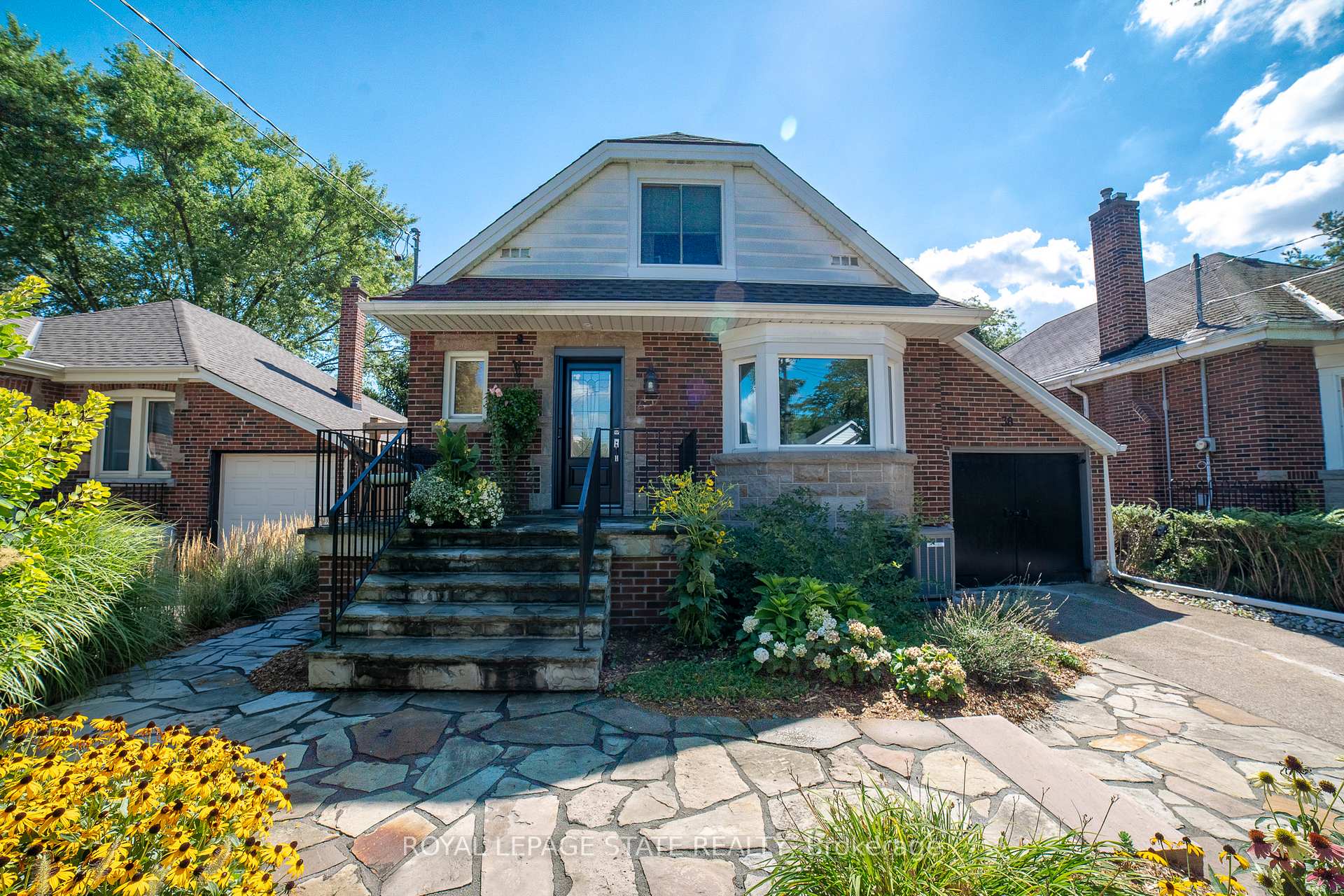 Photo 7 of 38 Kenmore Road, Hamilton, Westdale — HOMEH