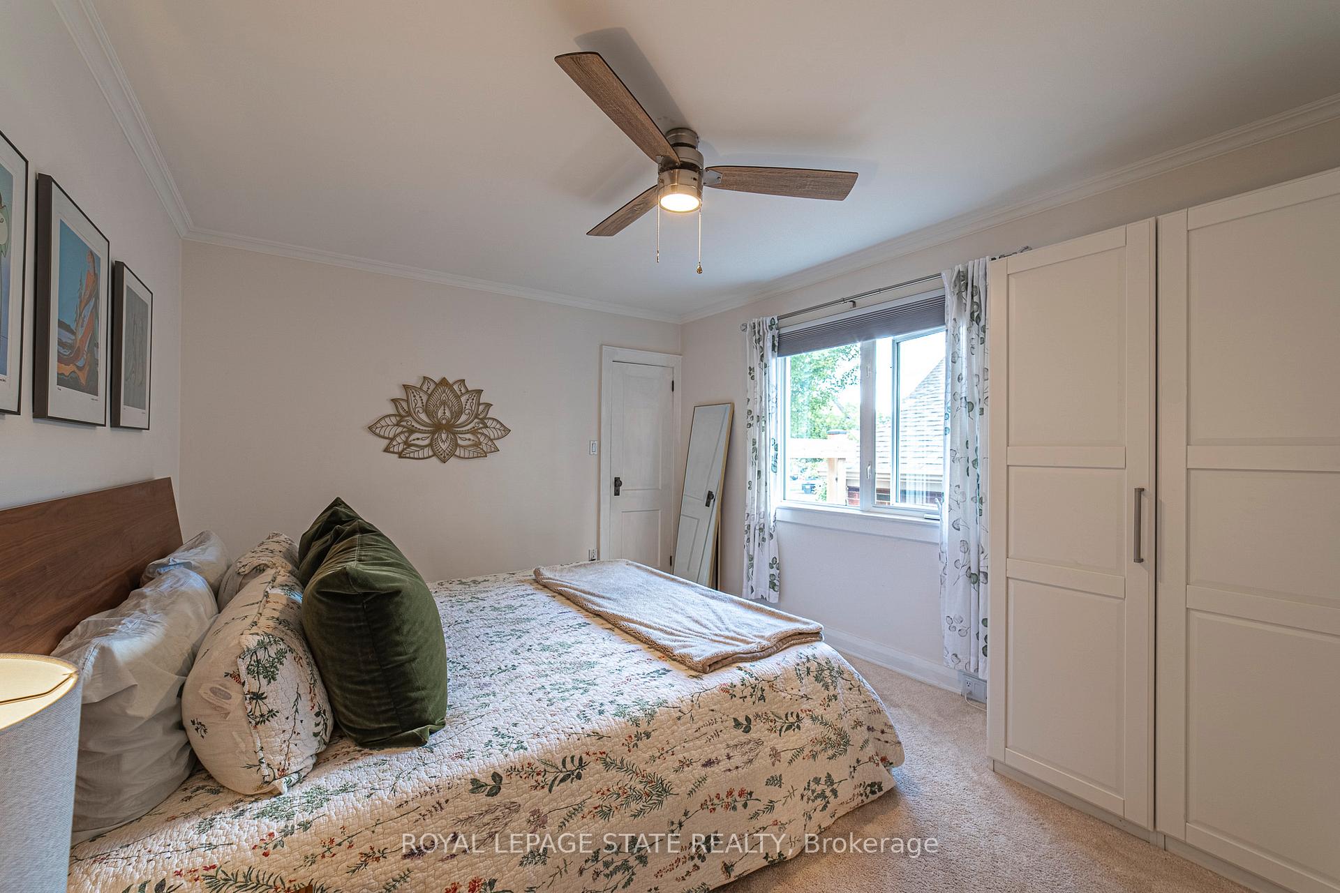 Photo 14 of 38 Kenmore Road, Hamilton, Westdale — HOMEH