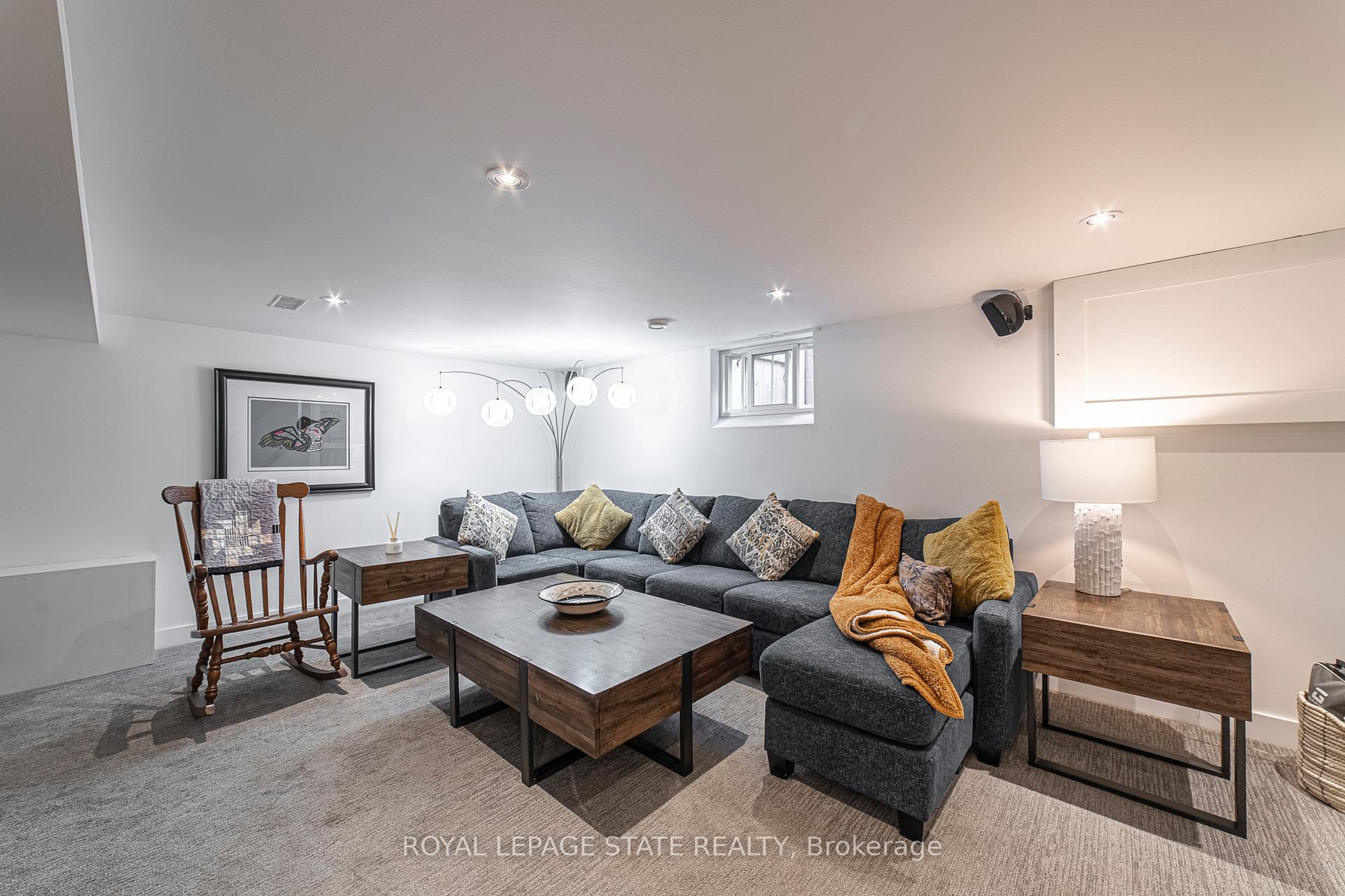 Photo 30 of 38 Kenmore Road, Hamilton, Westdale — HOMEH