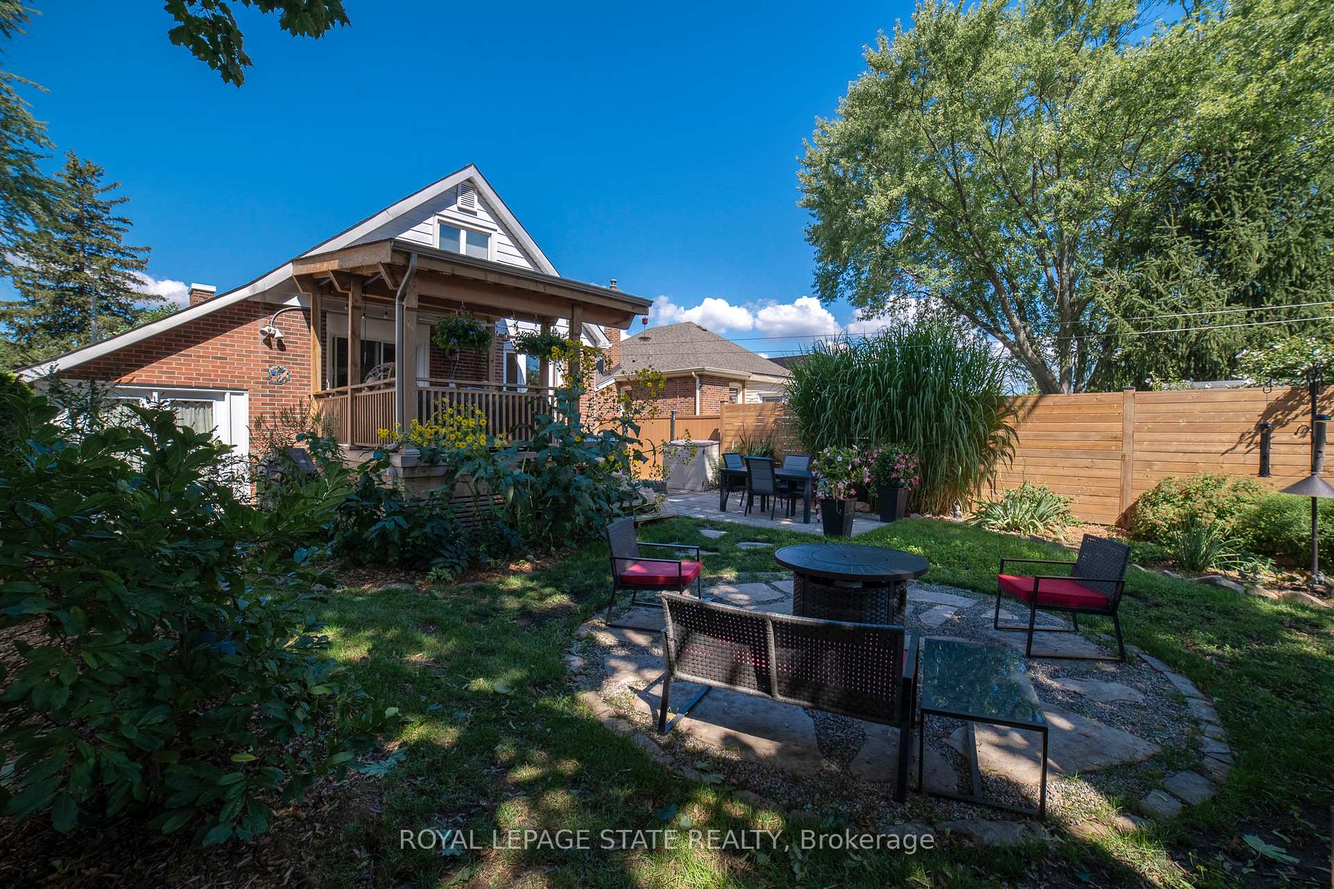 Photo 41 of 38 Kenmore Road, Hamilton, Westdale — HOMEH