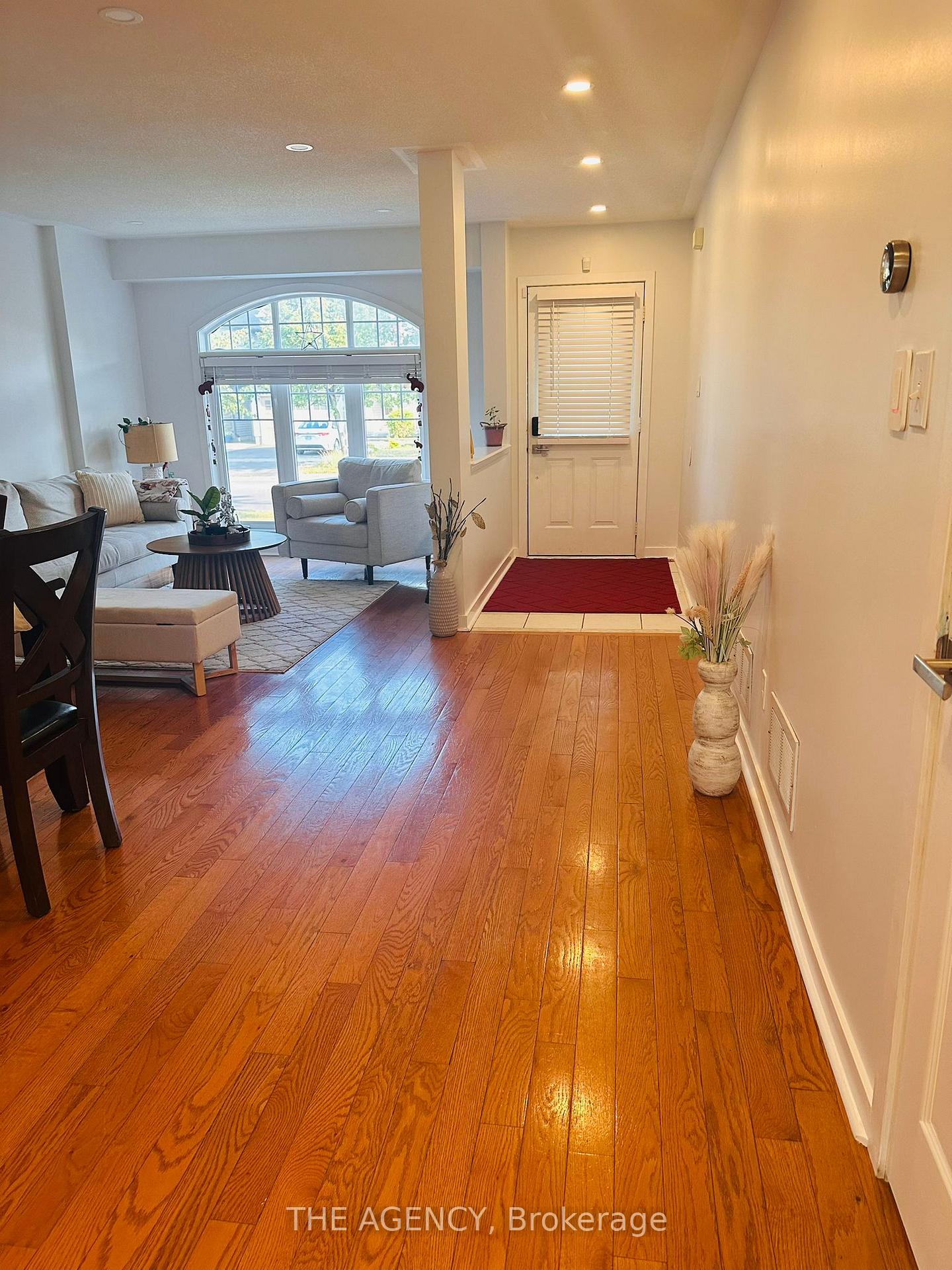 Photo 1 of 12 Robert Attersley Drive E, Whitby, Taunton North — HOMEH