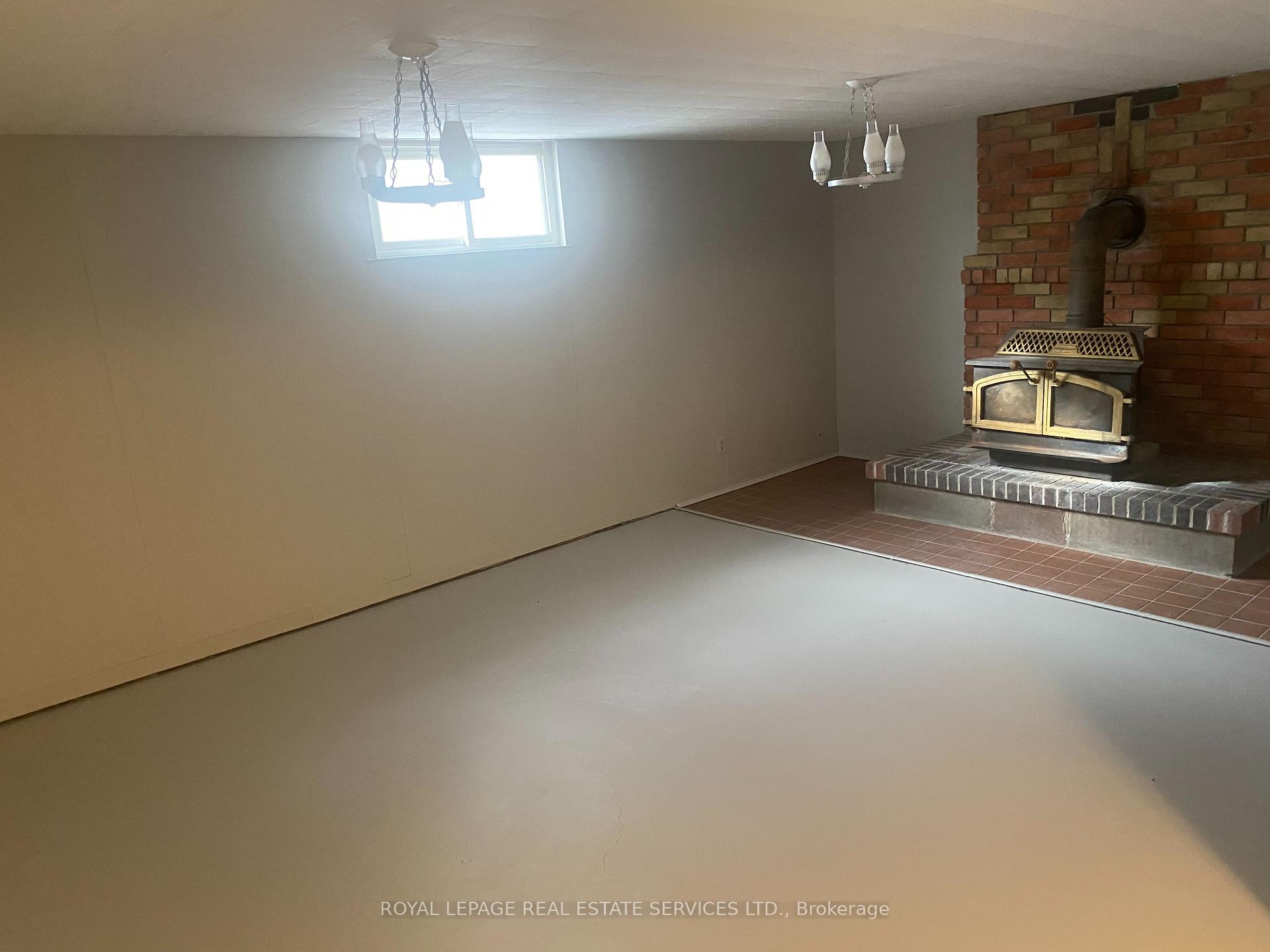 Photo 8 of 10617 Trafalgar Road, Halton Hills, Rural Halton Hills — HOMEH