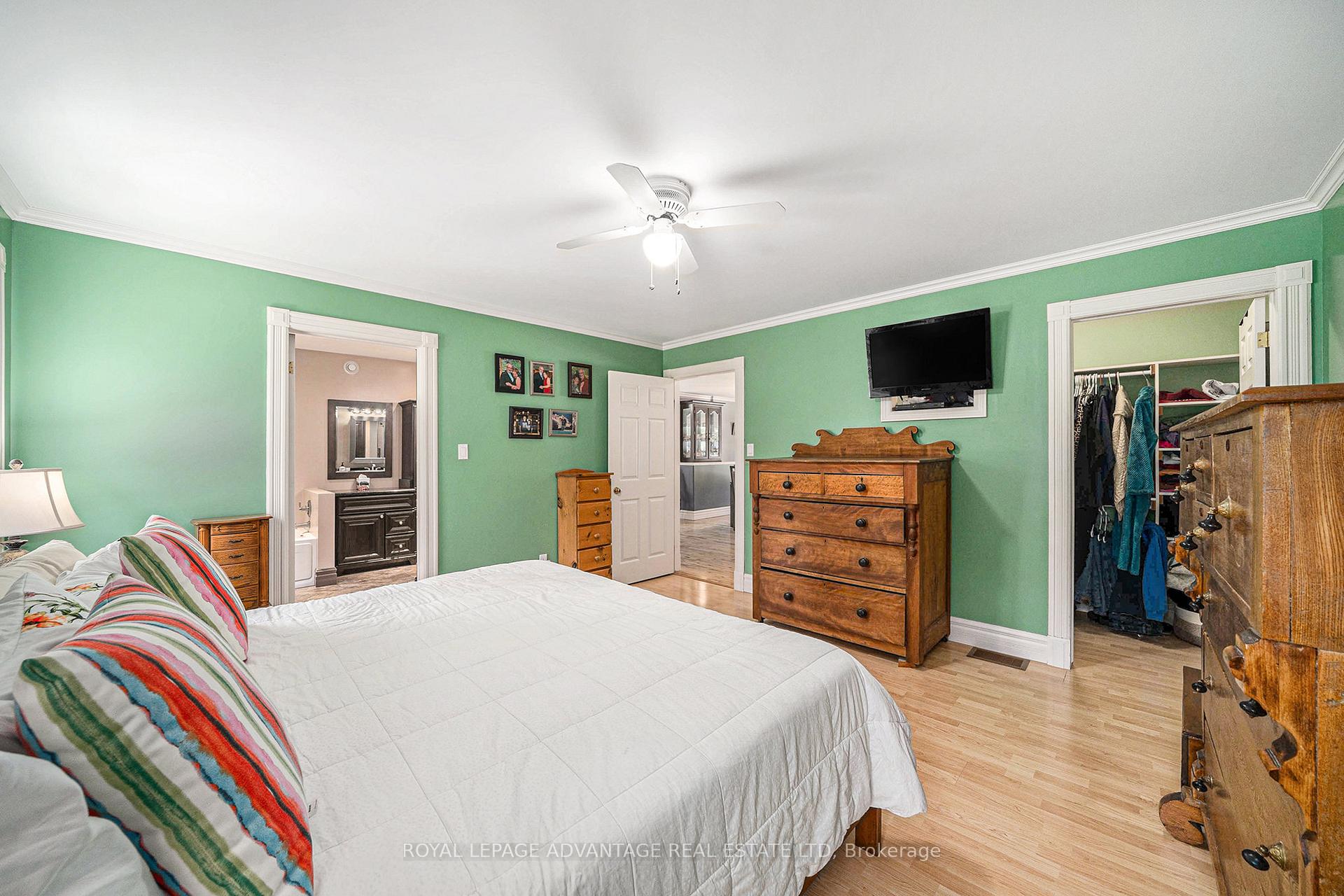 Photo 14 of 1037 Blue Heron Ridge, Frontenac, Frontenac Centre — HOMEH