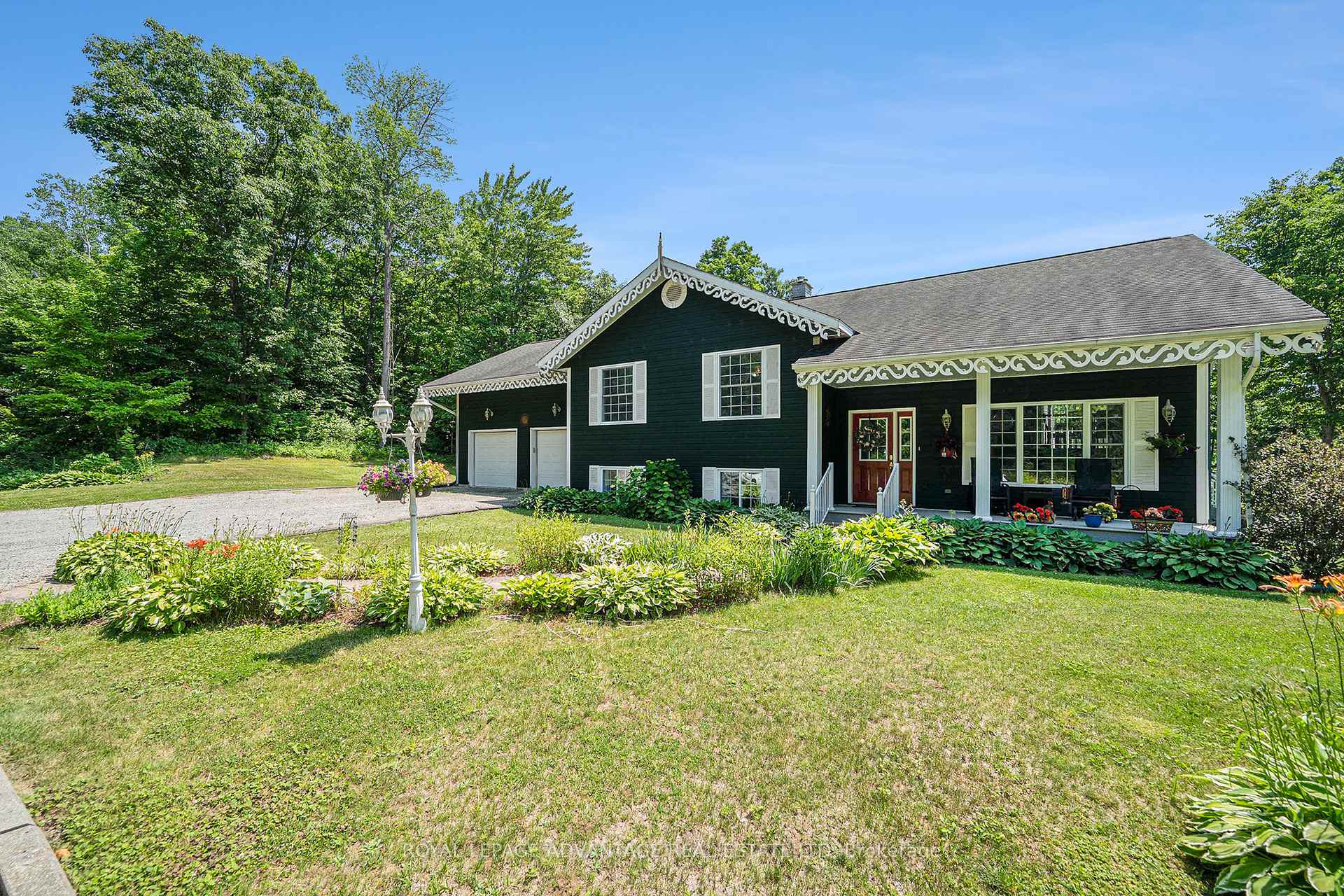 Photo 42 of 1037 Blue Heron Ridge, Frontenac, Frontenac Centre — HOMEH