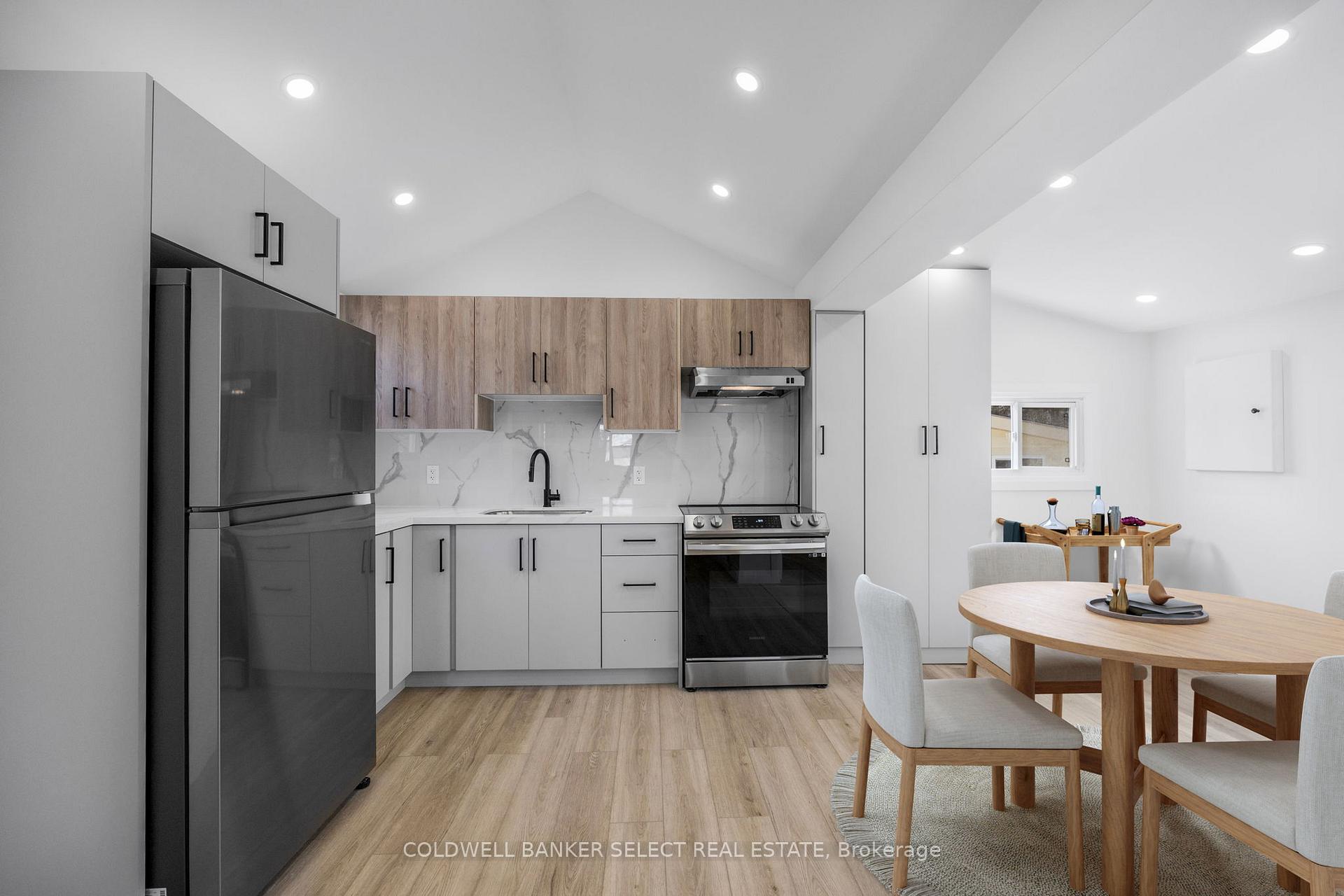 Front of Unit Unit 3, 338 Old Mosley Street