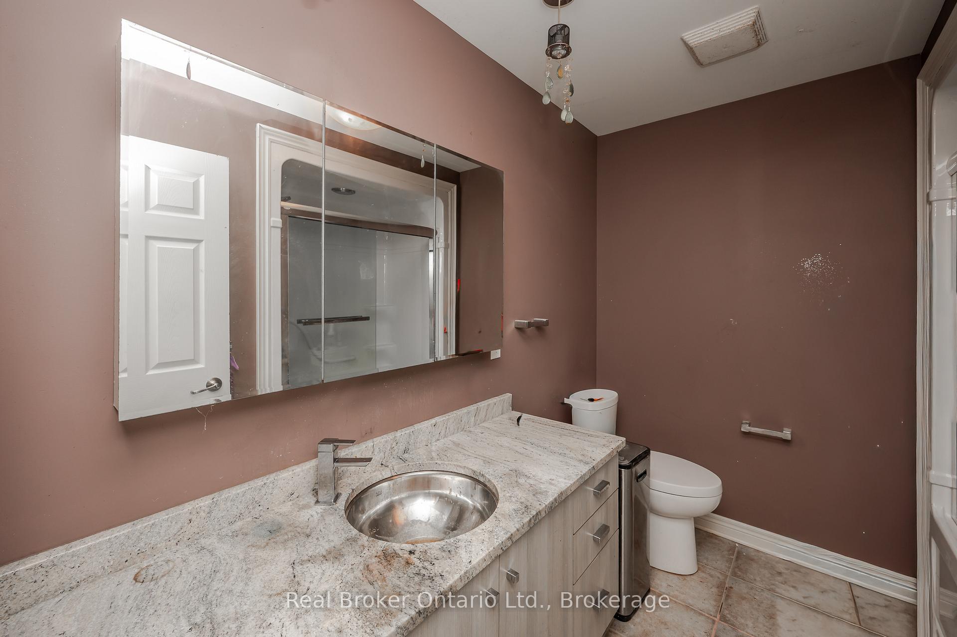Photo 7 of 103 Arthur Street, St. Catharines, Lakeshore — HOMEH