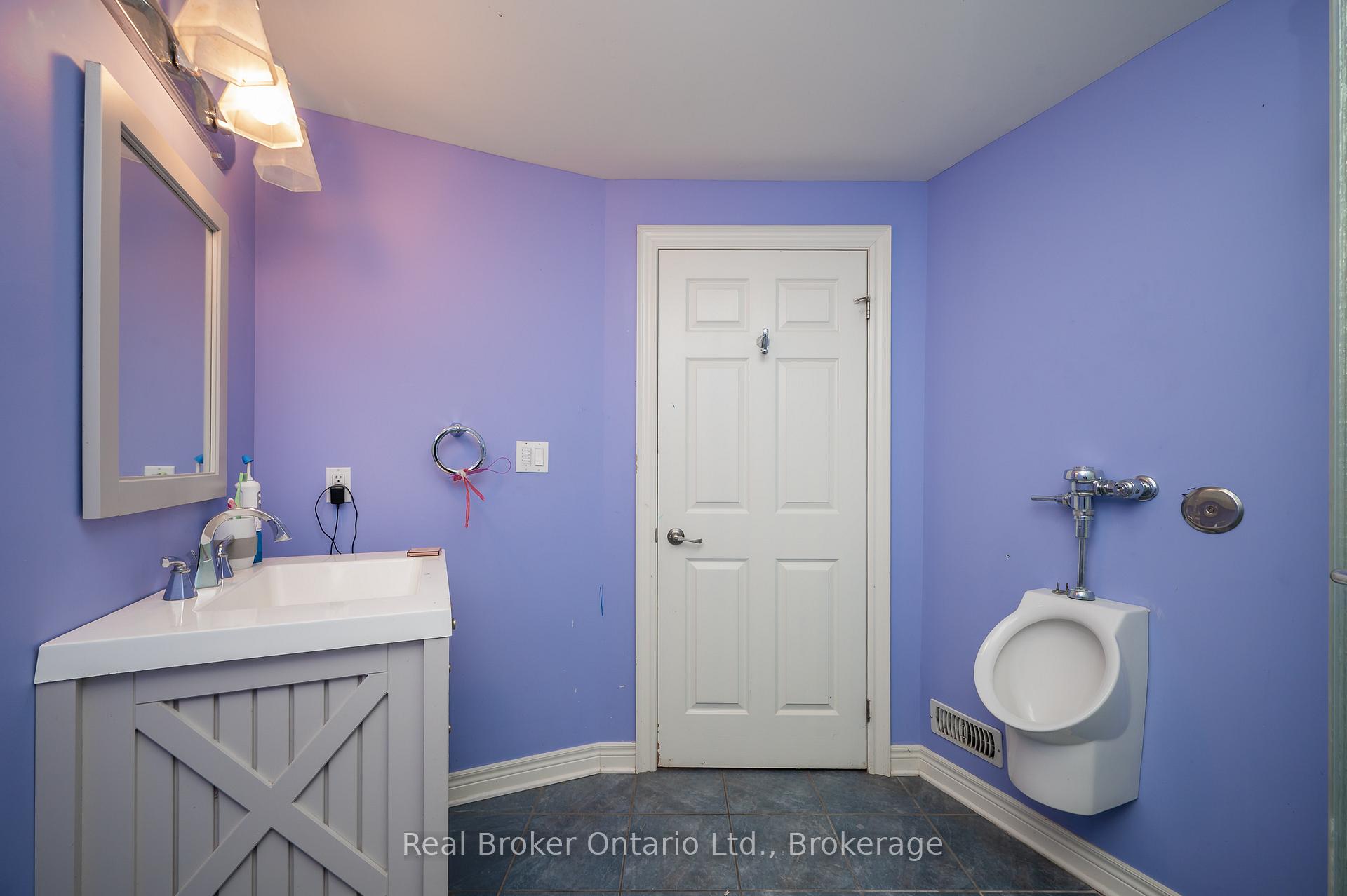 Photo 18 of 103 Arthur Street, St. Catharines, Lakeshore — HOMEH