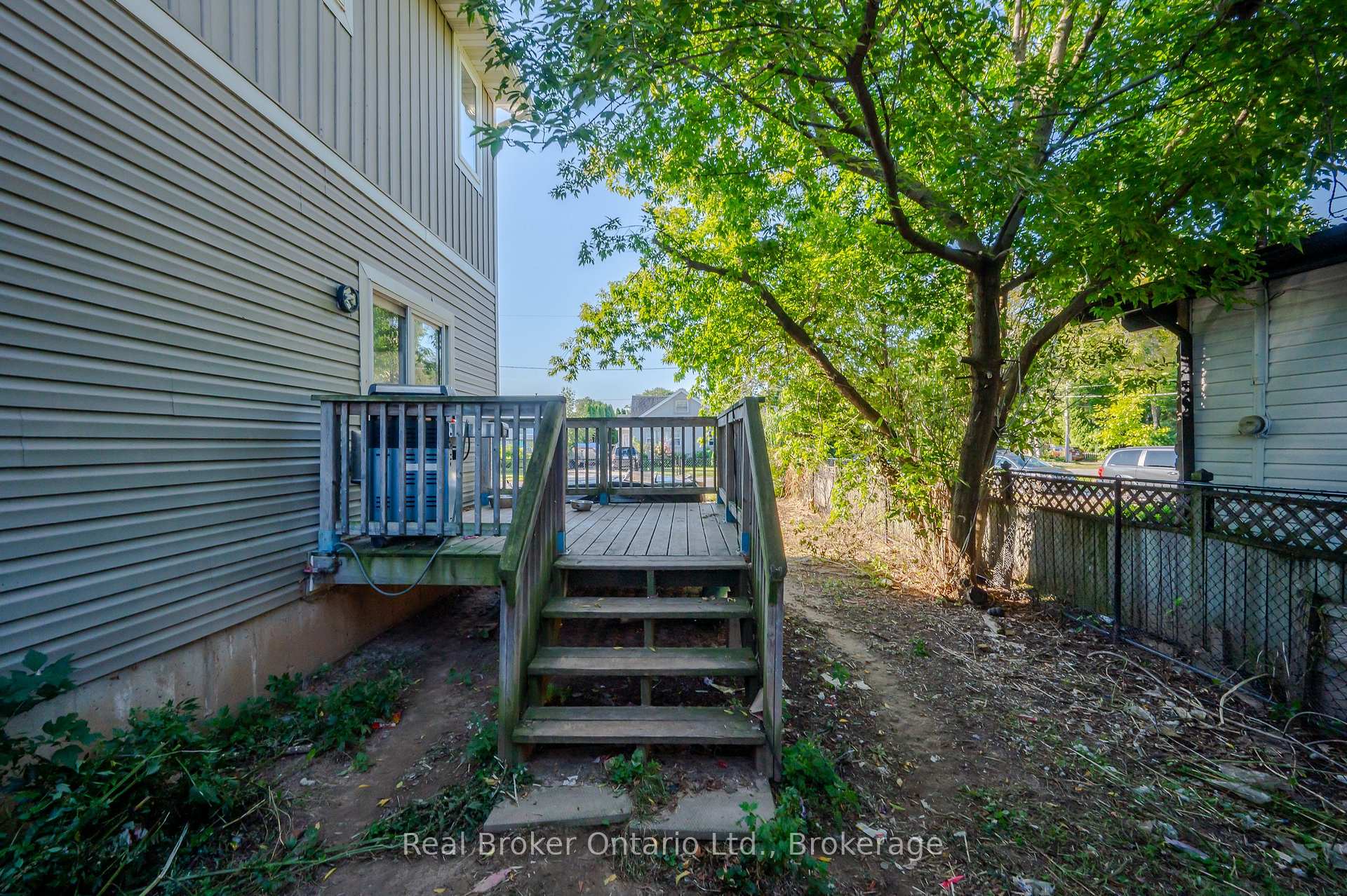 Photo 22 of 103 Arthur Street, St. Catharines, Lakeshore — HOMEH