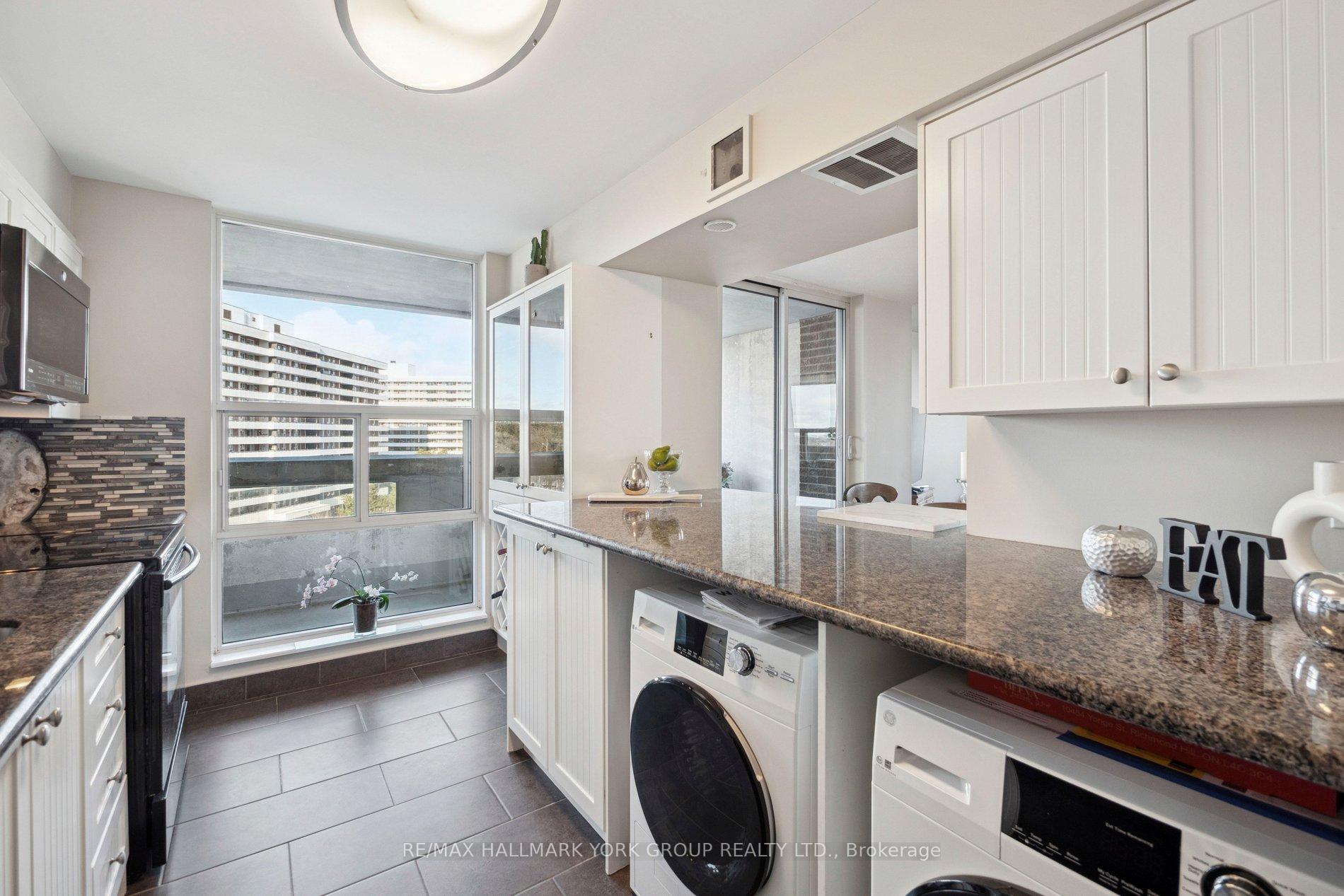 Photo 48 of Unit 810, 50 Inverlochy Boulevard, Markham, Royal Orchard — HOMEH