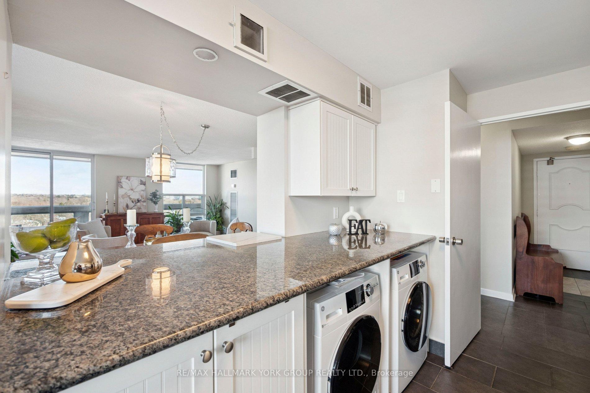 Photo 26 of Unit 810, 50 Inverlochy Boulevard, Markham, Royal Orchard — HOMEH