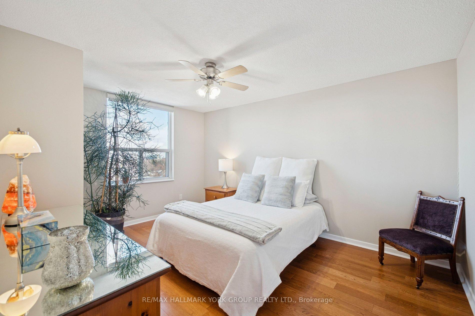 Photo 30 of Unit 810, 50 Inverlochy Boulevard, Markham, Royal Orchard — HOMEH