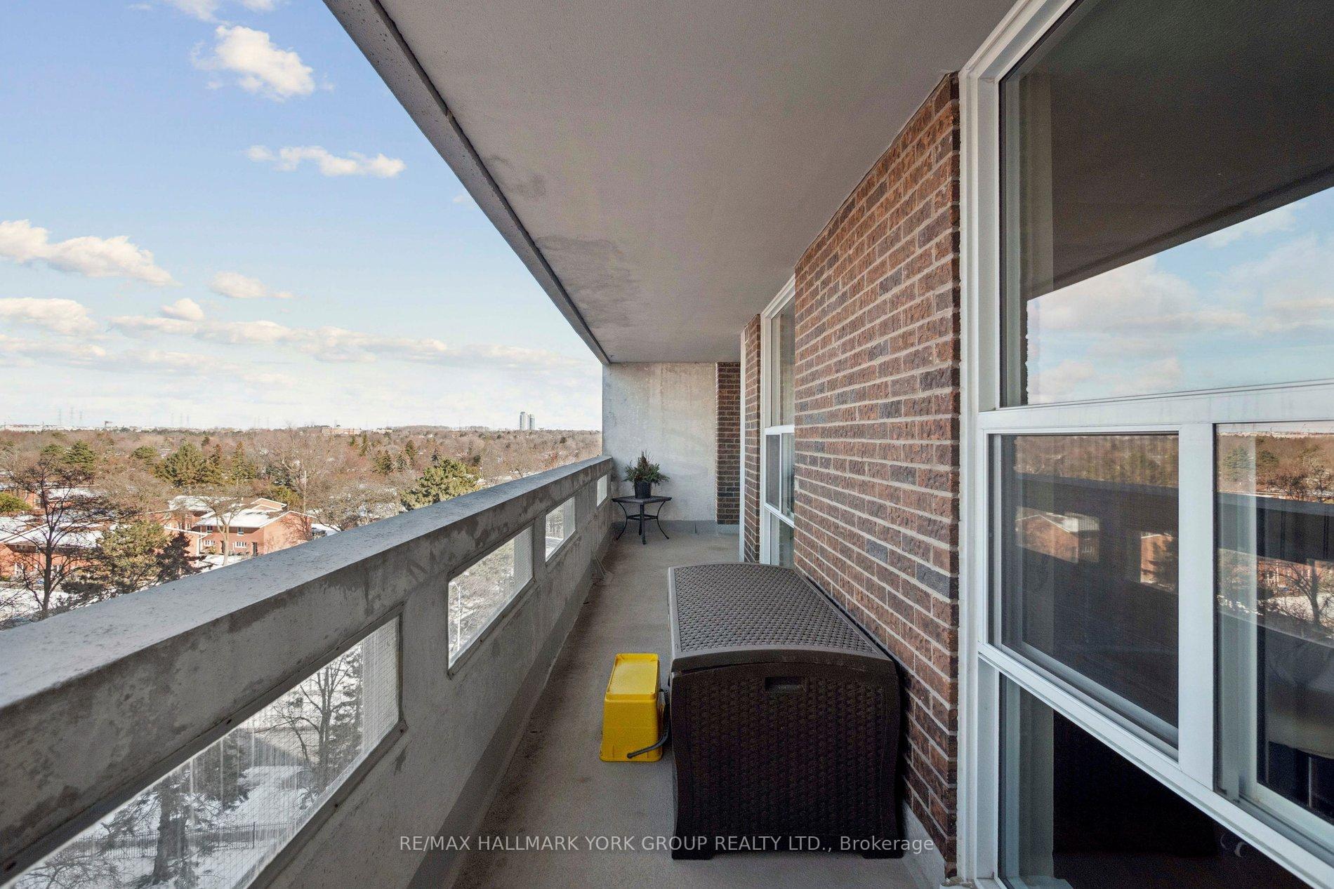 Photo 47 of Unit 810, 50 Inverlochy Boulevard, Markham, Royal Orchard — HOMEH