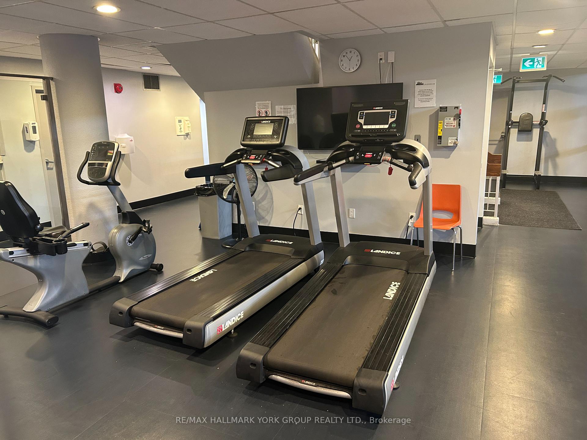 Photo 27 of Unit 810, 50 Inverlochy Boulevard, Markham, Royal Orchard — HOMEH