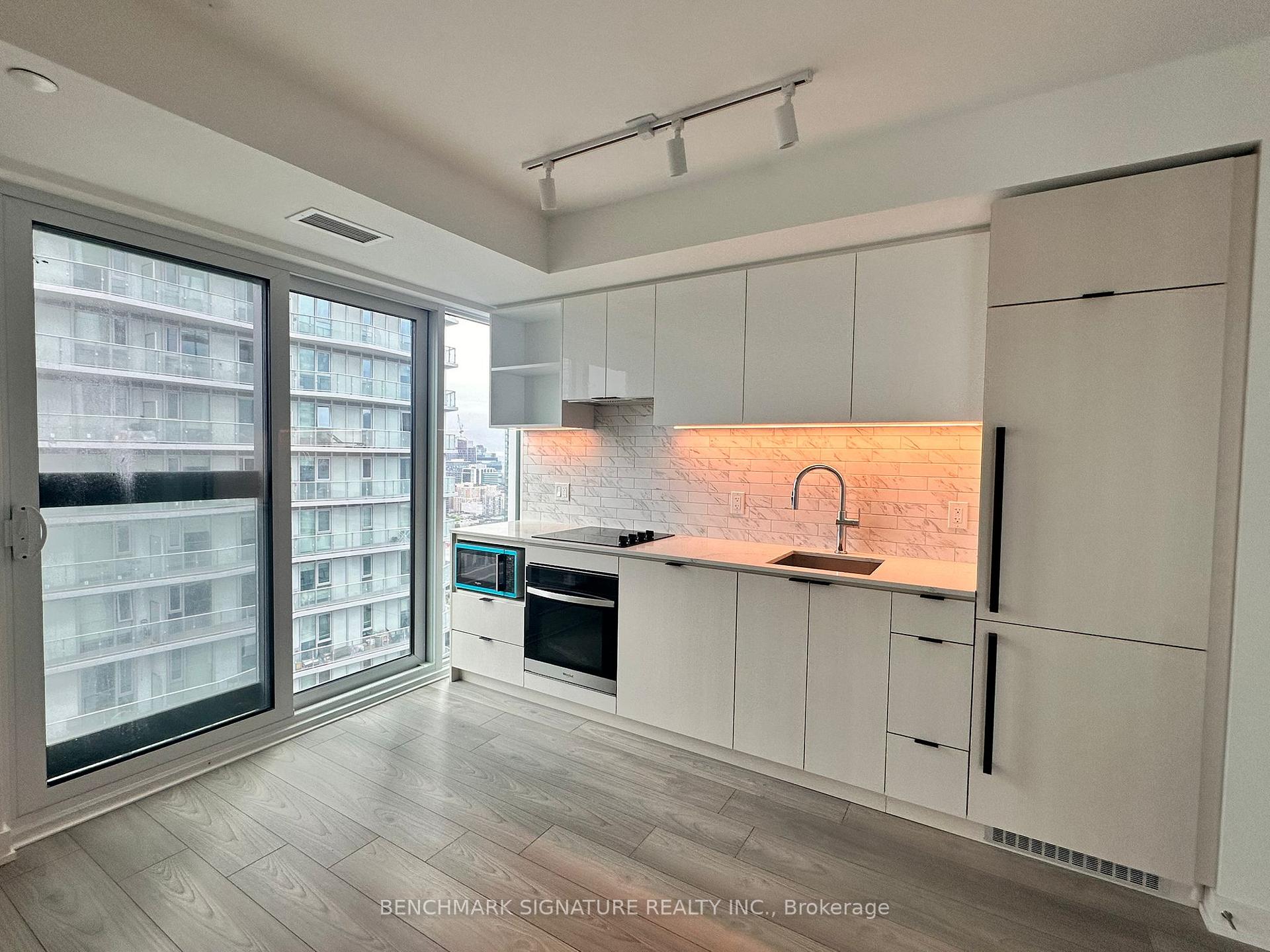 Photo 1 of Unit 2806, 252 Church Street, Toronto, Church-Yonge Corridor — HOMEH