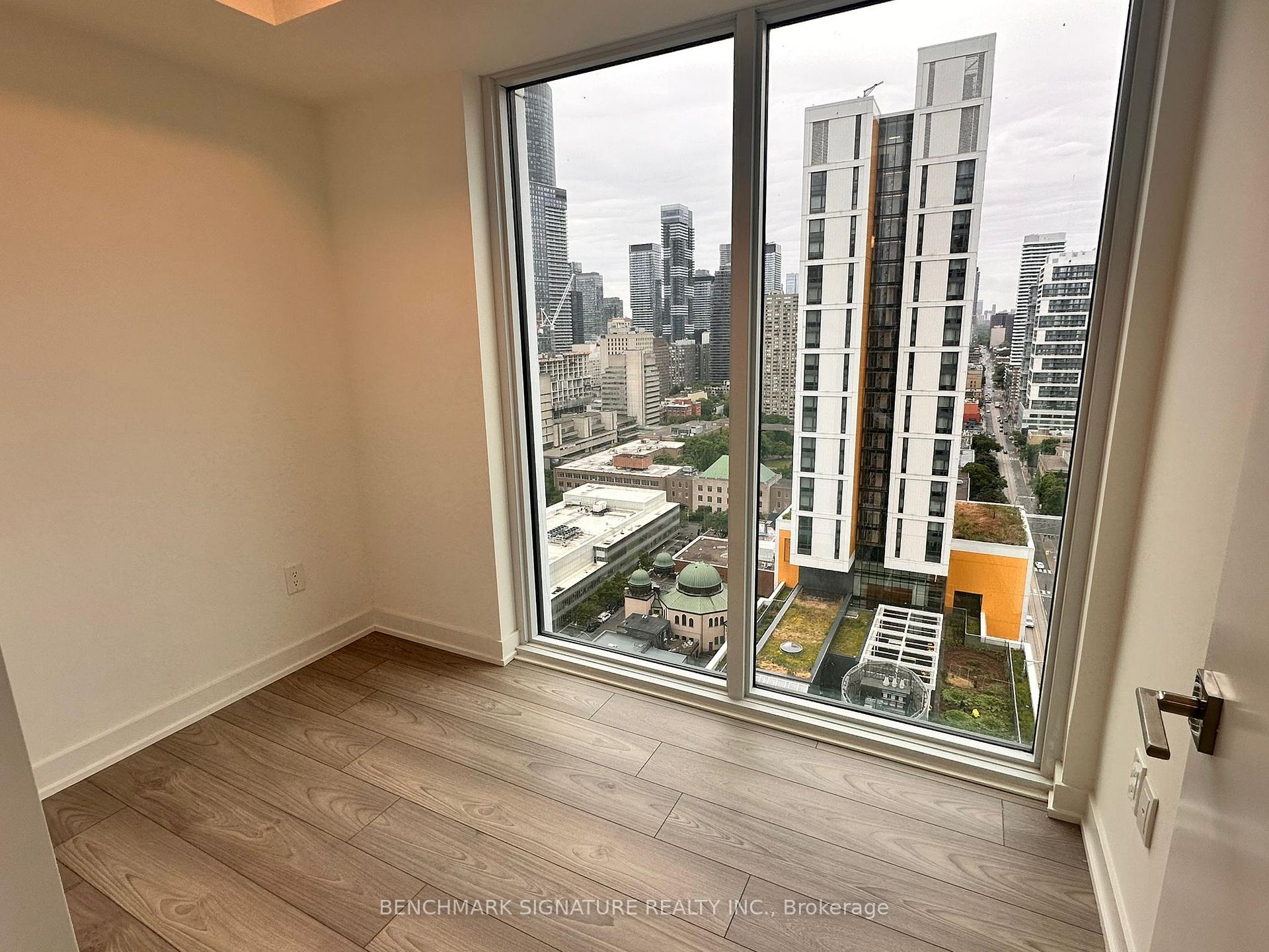 Photo 3 of Unit 2806, 252 Church Street, Toronto, Church-Yonge Corridor — HOMEH