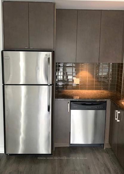 Photo 3 of Unit 502, 89 Dunfield Avenue, Toronto, Mount Pleasant West — HOMEH