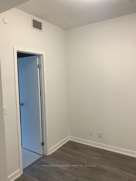 Photo 14 of Unit 502, 89 Dunfield Avenue, Toronto, Mount Pleasant West — HOMEH