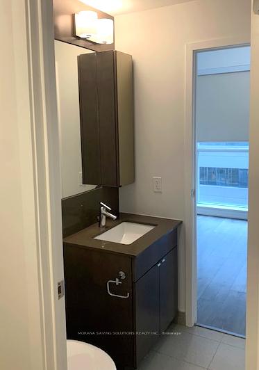 Photo 12 of Unit 502, 89 Dunfield Avenue, Toronto, Mount Pleasant West — HOMEH