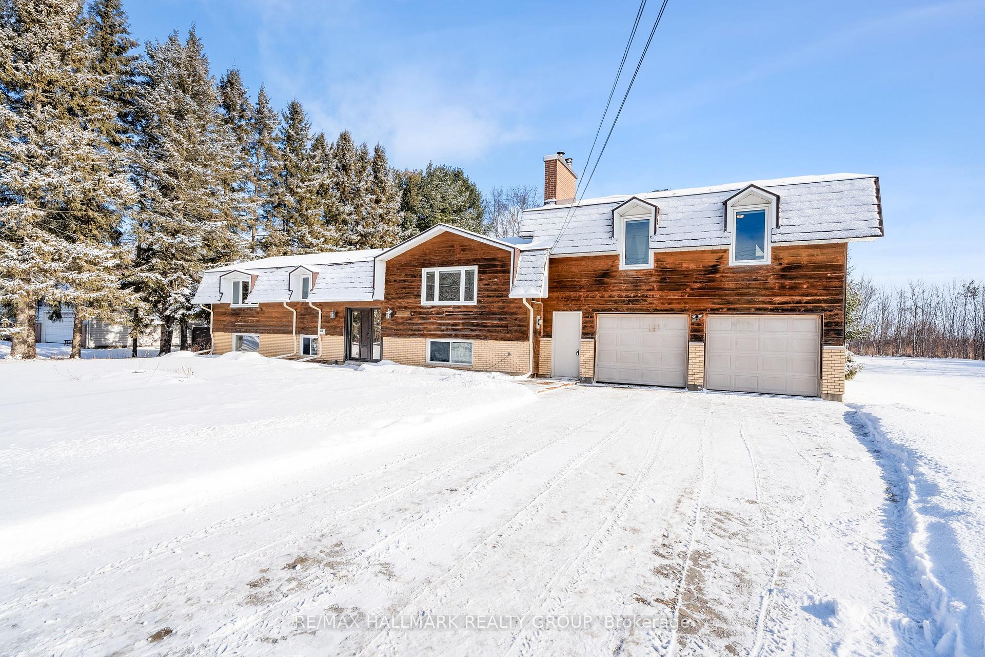 Photo 1 of 841 River Road, Ottawa, Riverside South/Gloucester Glen — HOMEH