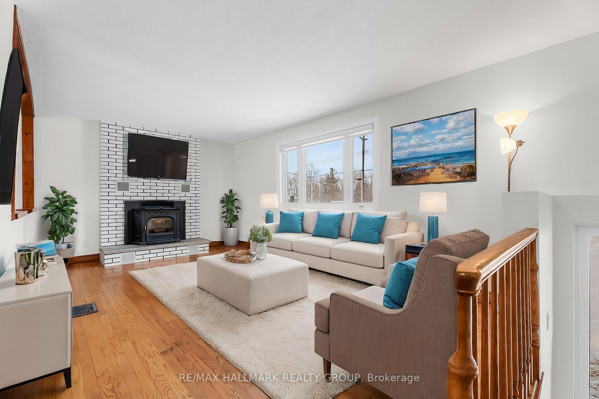 Photo 5 of 841 River Road, Ottawa, Riverside South/Gloucester Glen — HOMEH