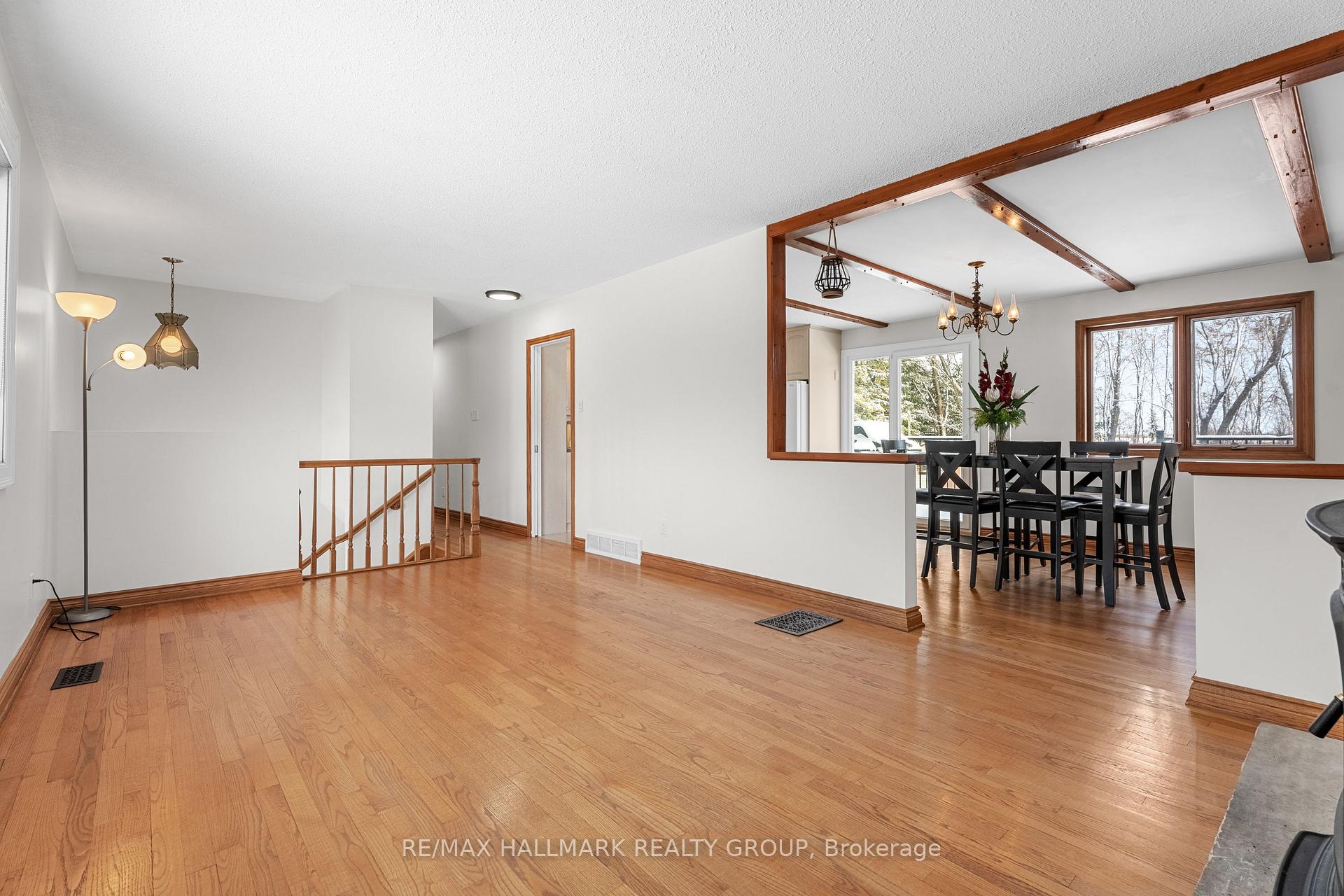 Photo 7 of 841 River Road, Ottawa, Riverside South/Gloucester Glen — HOMEH