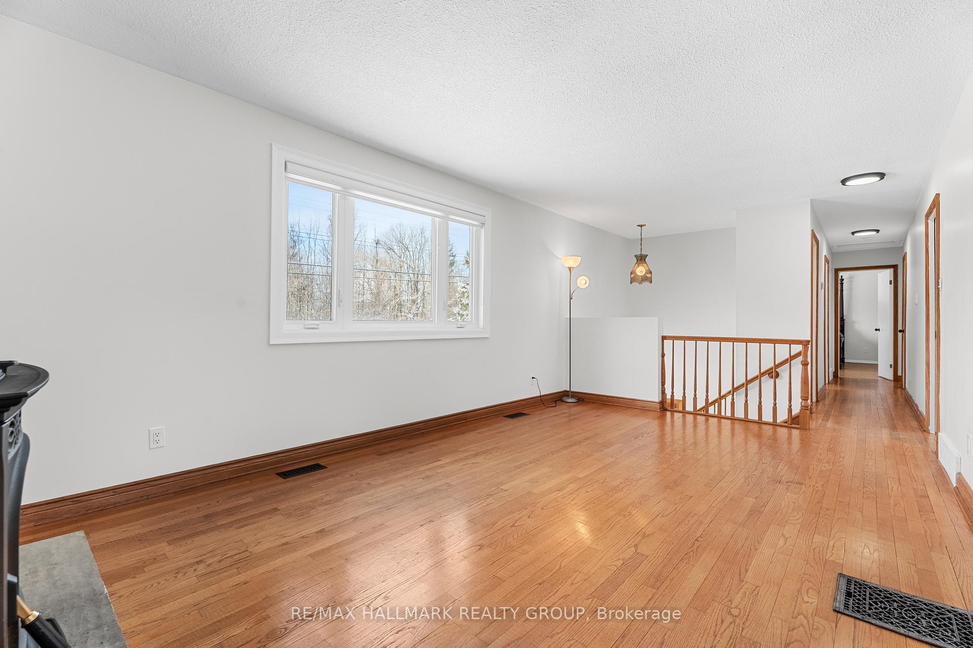 Photo 8 of 841 River Road, Ottawa, Riverside South/Gloucester Glen — HOMEH
