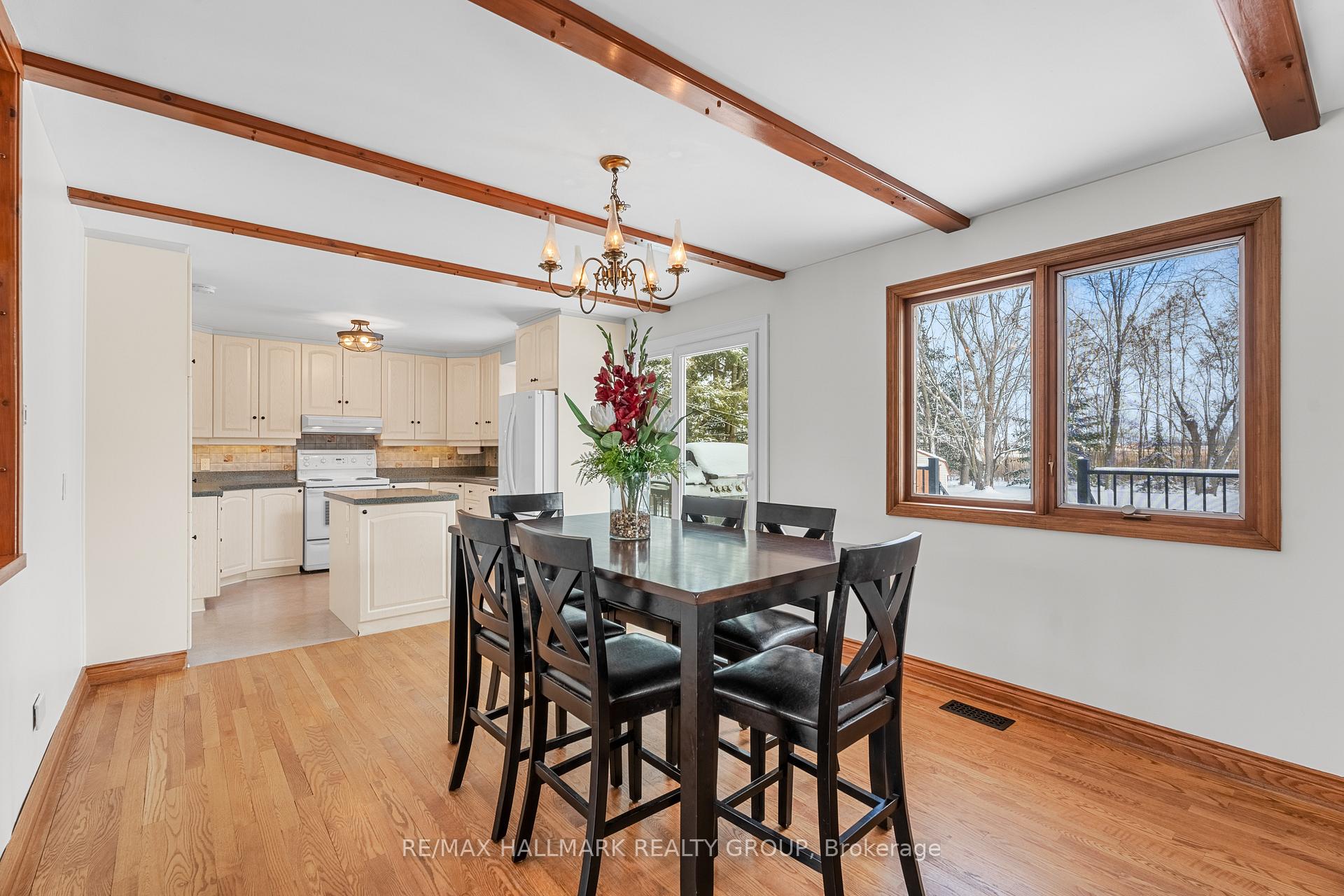 Photo 13 of 841 River Road, Ottawa, Riverside South/Gloucester Glen — HOMEH