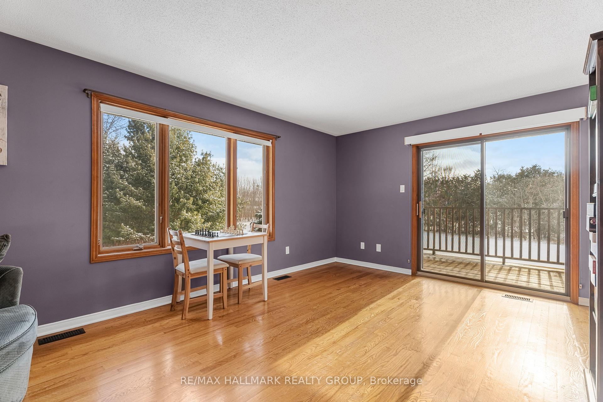 Photo 14 of 841 River Road, Ottawa, Riverside South/Gloucester Glen — HOMEH