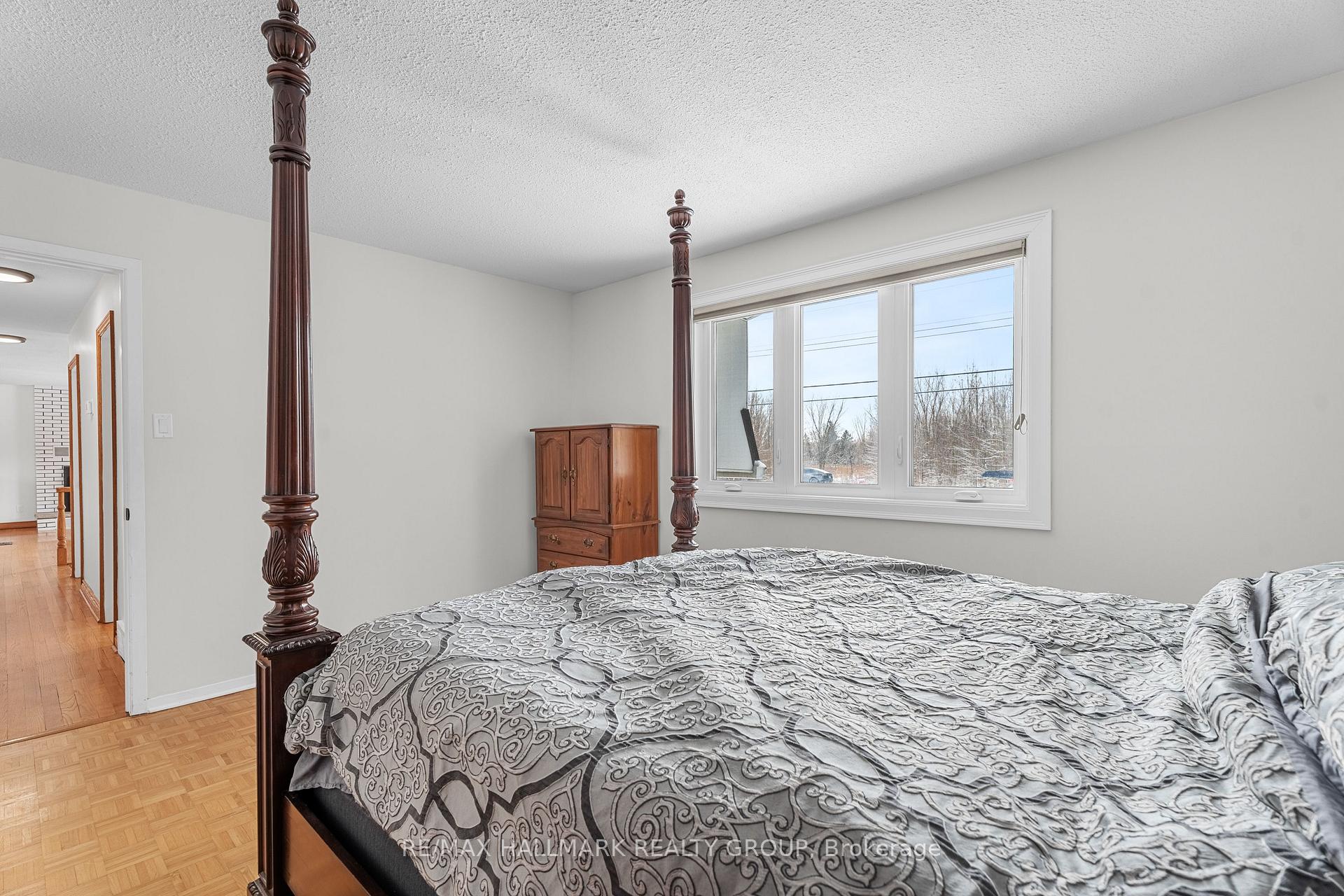 Photo 25 of 841 River Road, Ottawa, Riverside South/Gloucester Glen — HOMEH