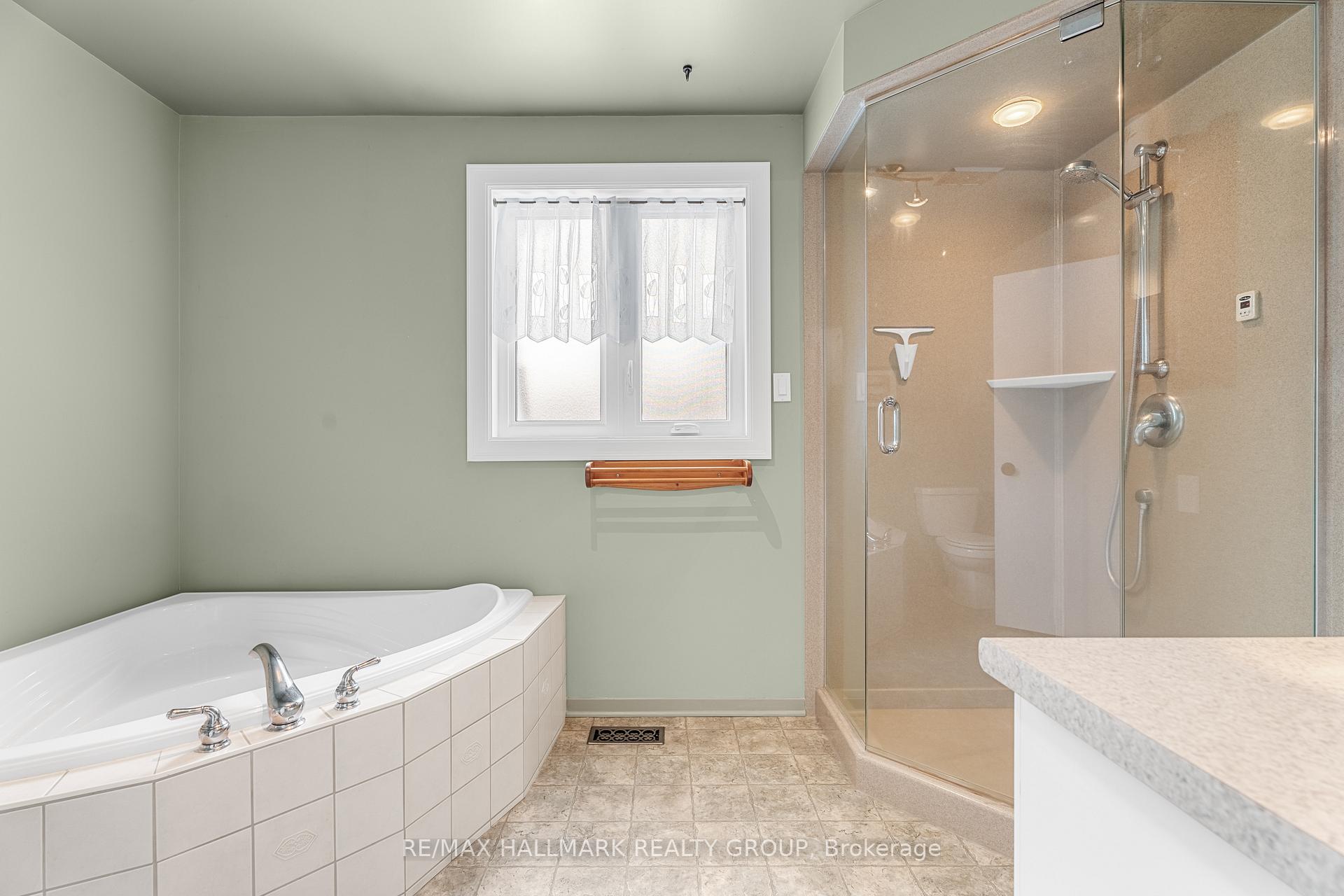 Photo 27 of 841 River Road, Ottawa, Riverside South/Gloucester Glen — HOMEH