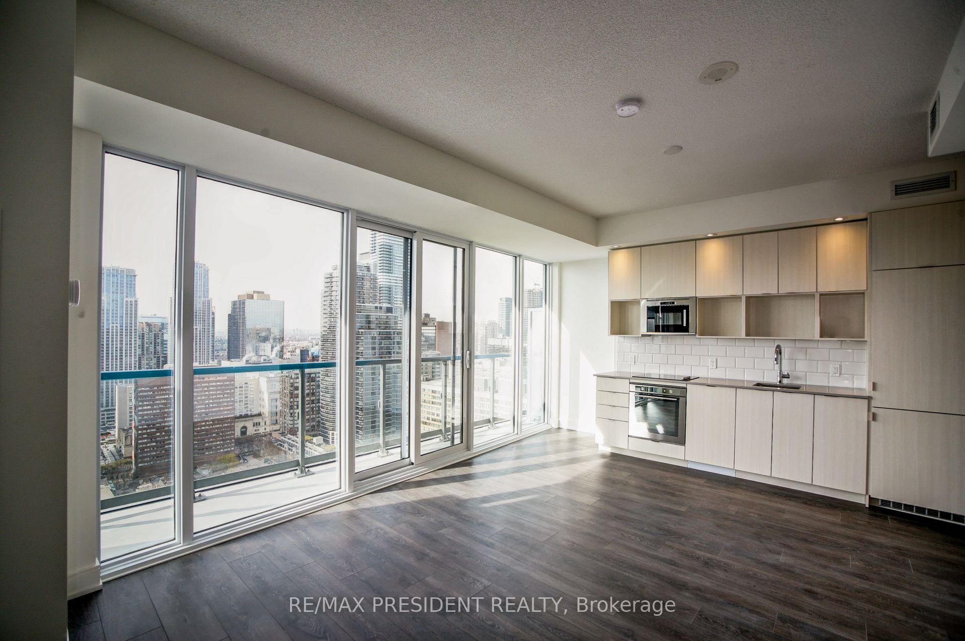 Photo 3 of Unit 2401, 89 Mcgill Street, Toronto, Church-Yonge Corridor — HOMEH